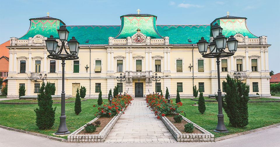 Владичански Двор