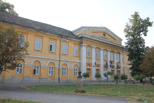 Зграда старе болнице