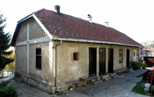 Зграда управе расадника