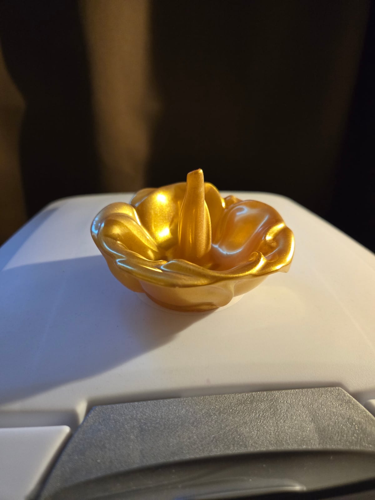 Bedside ring holder