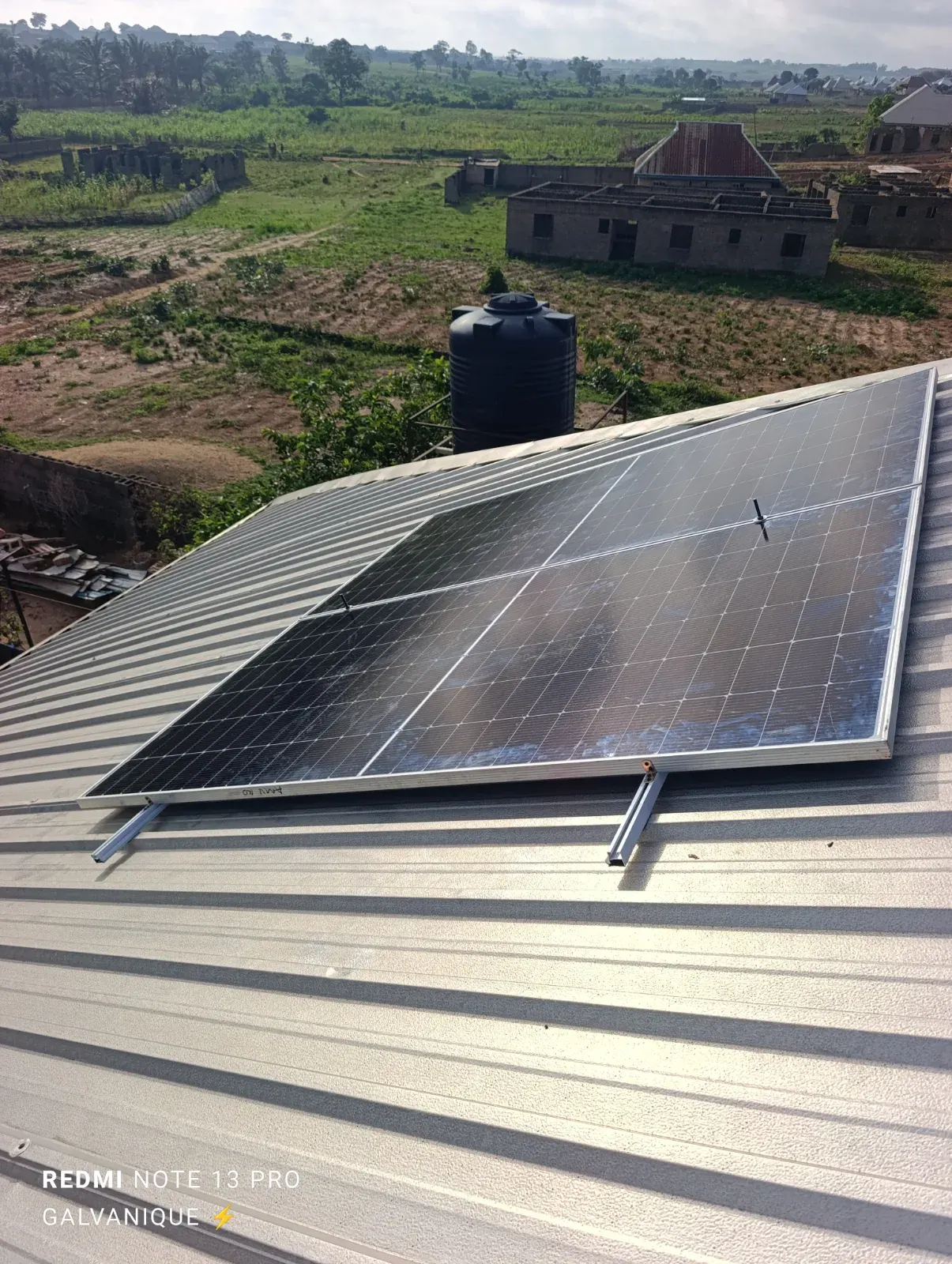 2KVA 2.56KWh, 1.3kw PV setup, photo 2 of 4