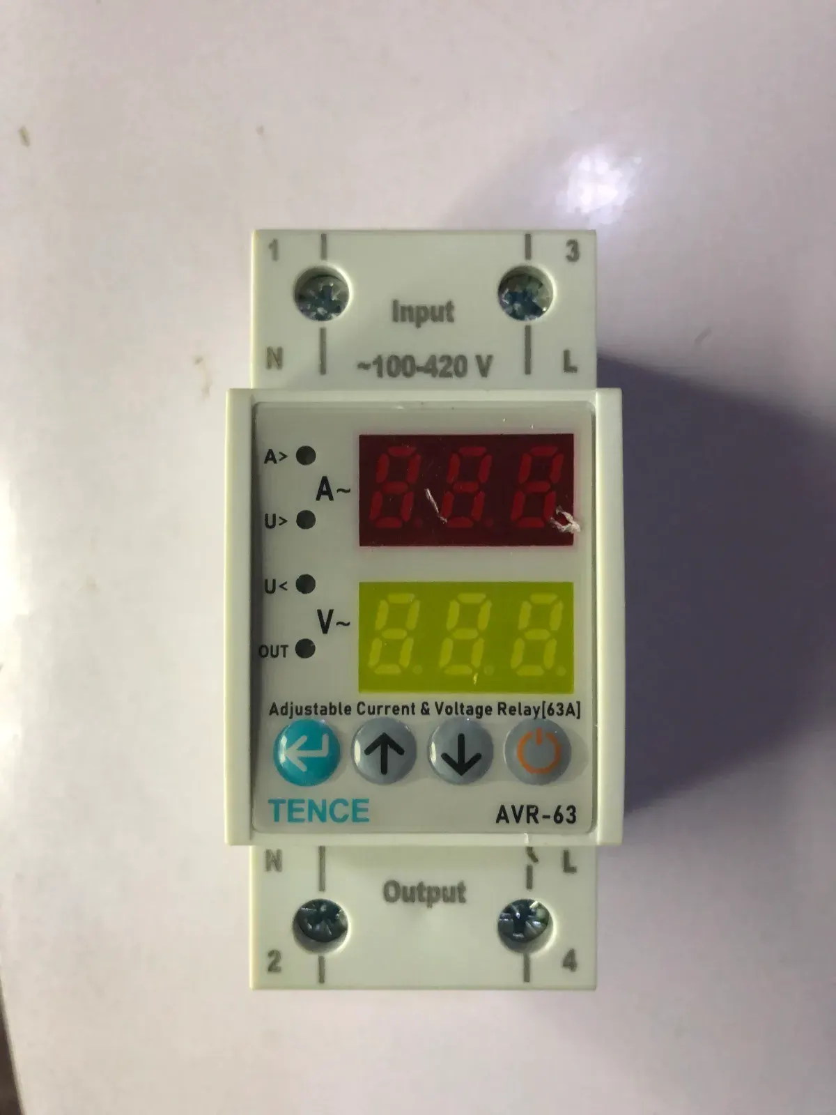 Adjustable under and over voltage regulator (AVR)