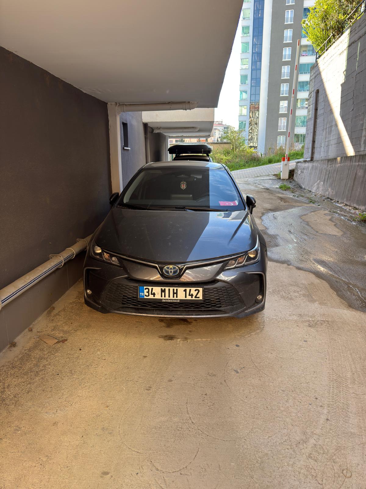 2024 Gri Corollo 1.8 Hybrit 2