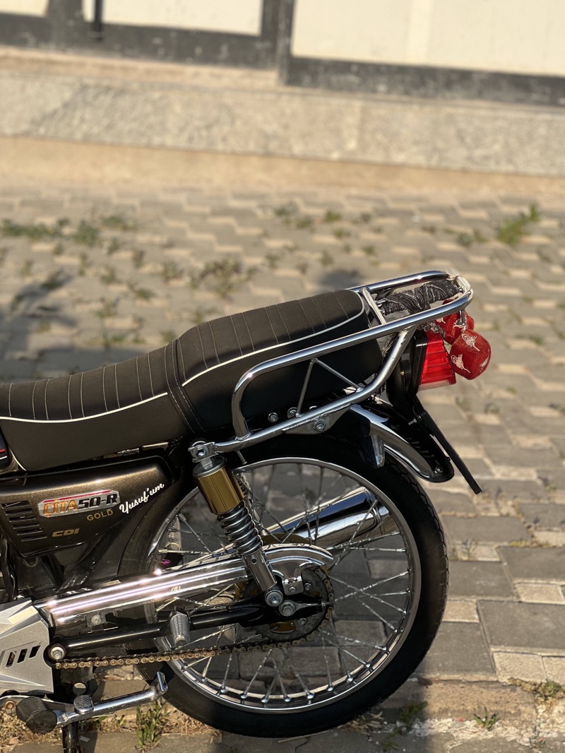 Küba çita 50 r gold  2