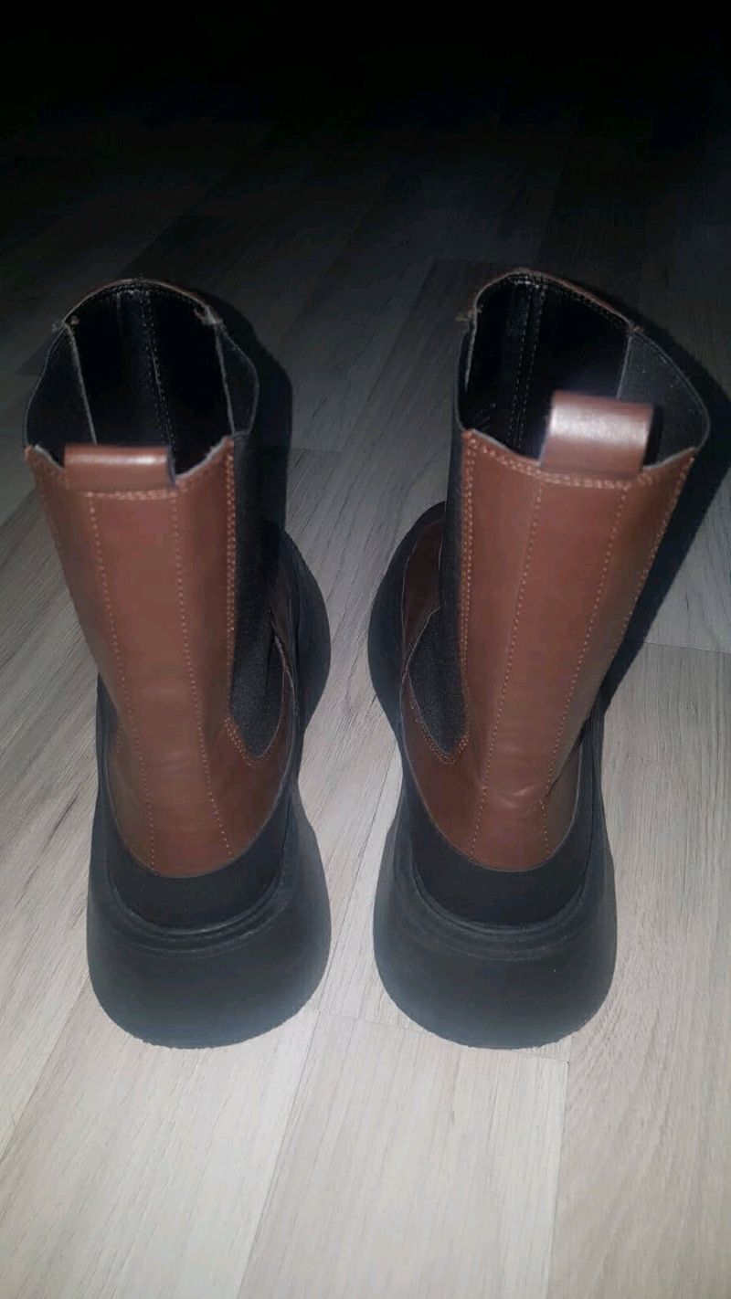 h&m kadın bot  2