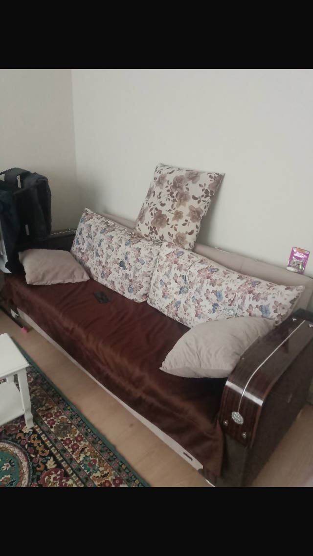 evin elyaları temiz kullanıldı ve çalışmayan aksamı yoktur 2