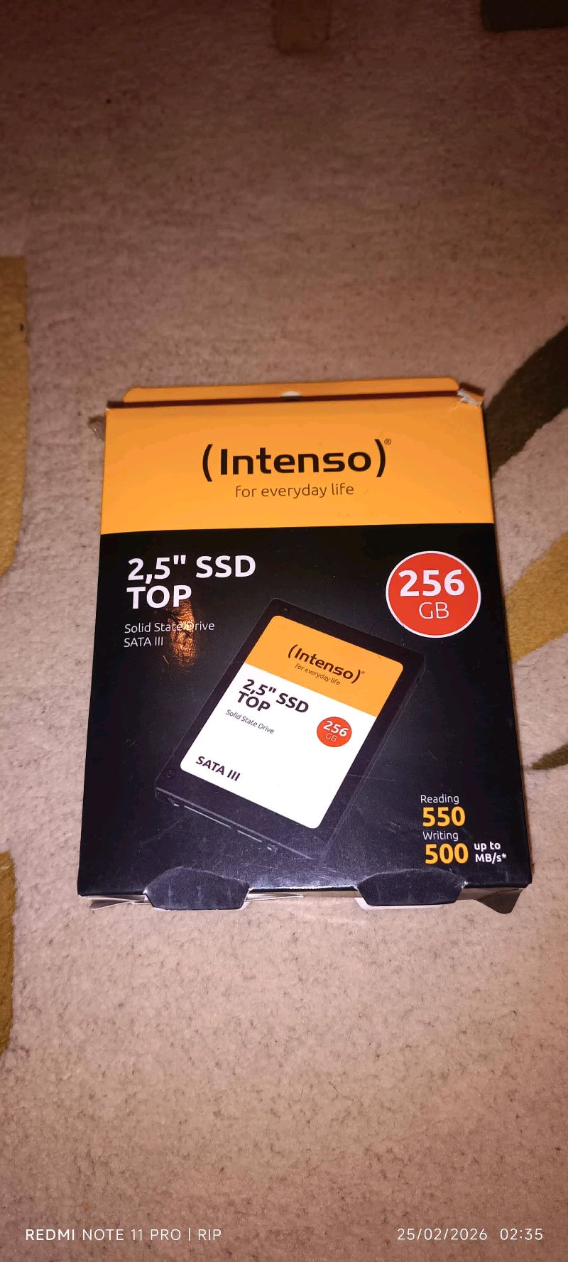 lntenso 256 Gg taşıyıcı 320 GB  2