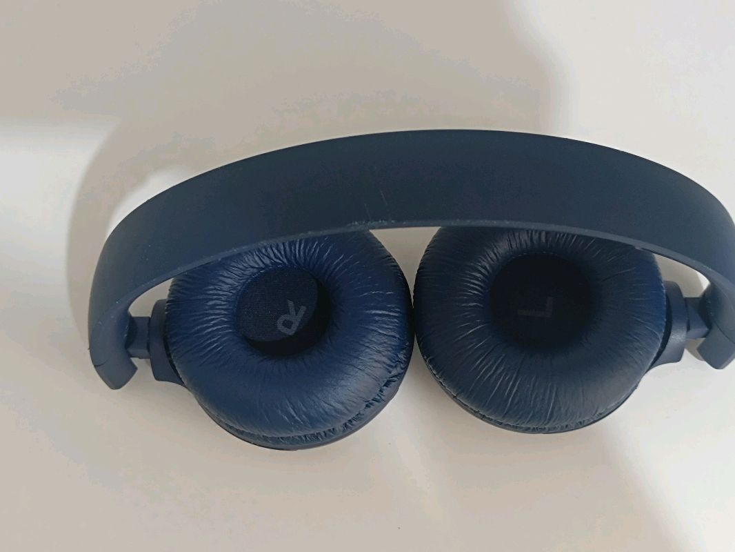 JBL 570BT WİRELESS 