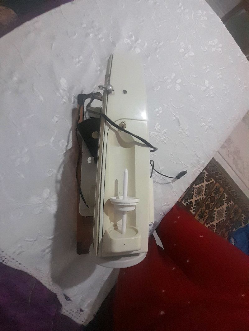 Dikiş makinesi