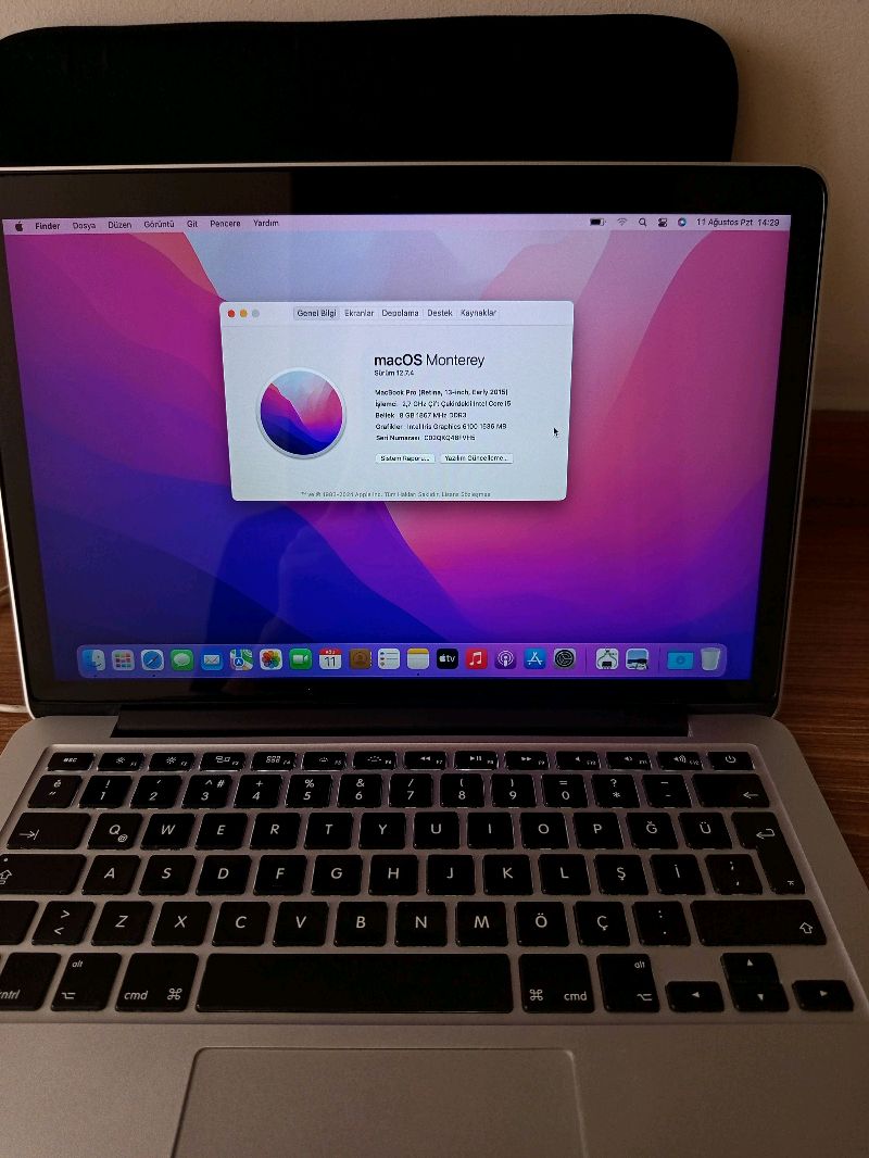 APPLE MACBOOK PRO RETİNA 13 i5 2.7 GHZ 8 GB - 251 GB SSD (2015)