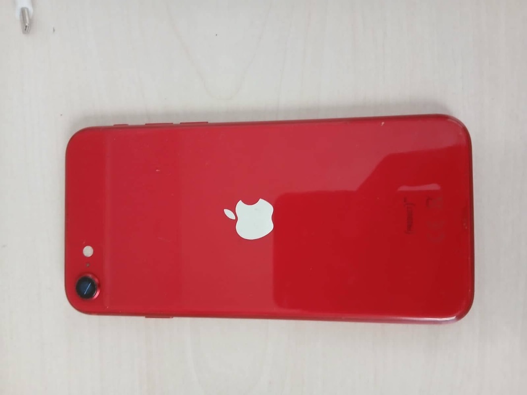 sıfır gibi iPhone se 2020  2