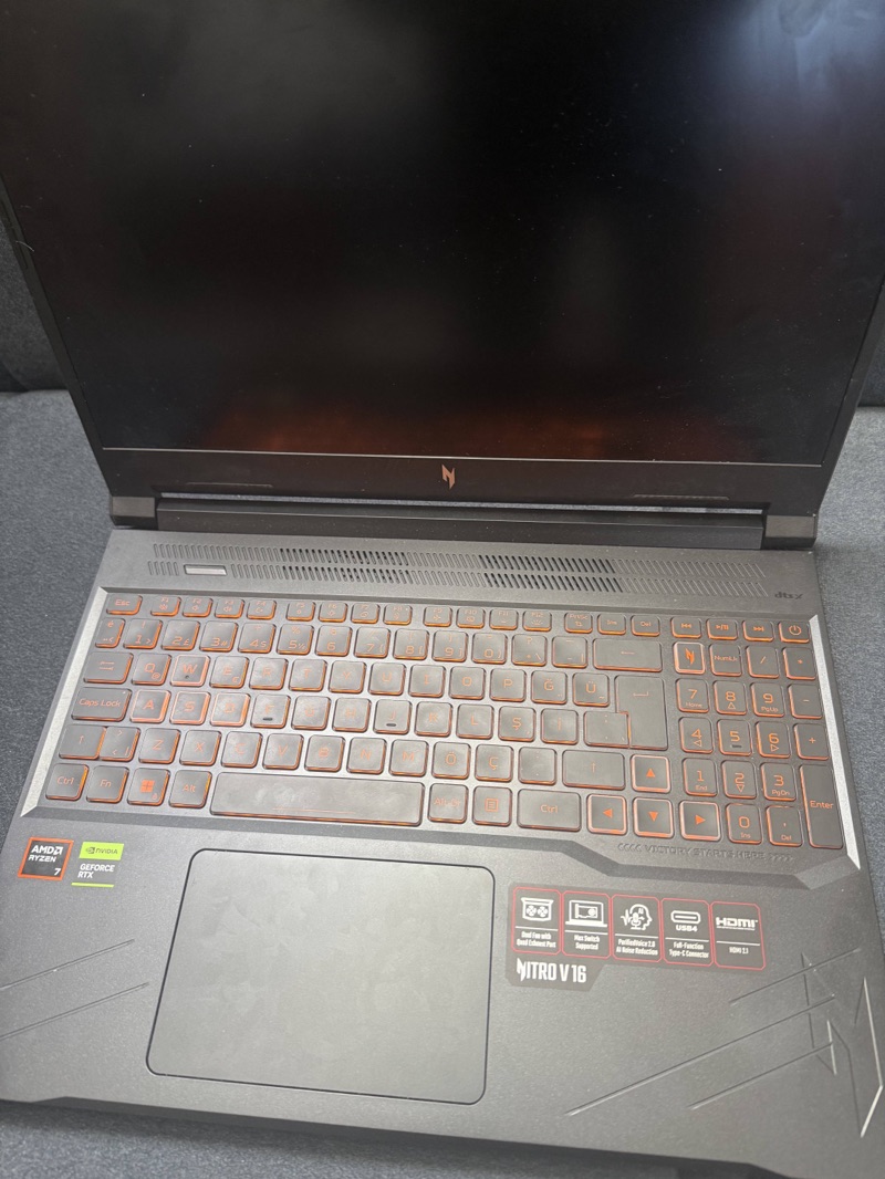 Acer nitro v16 dizüstü laptop 2