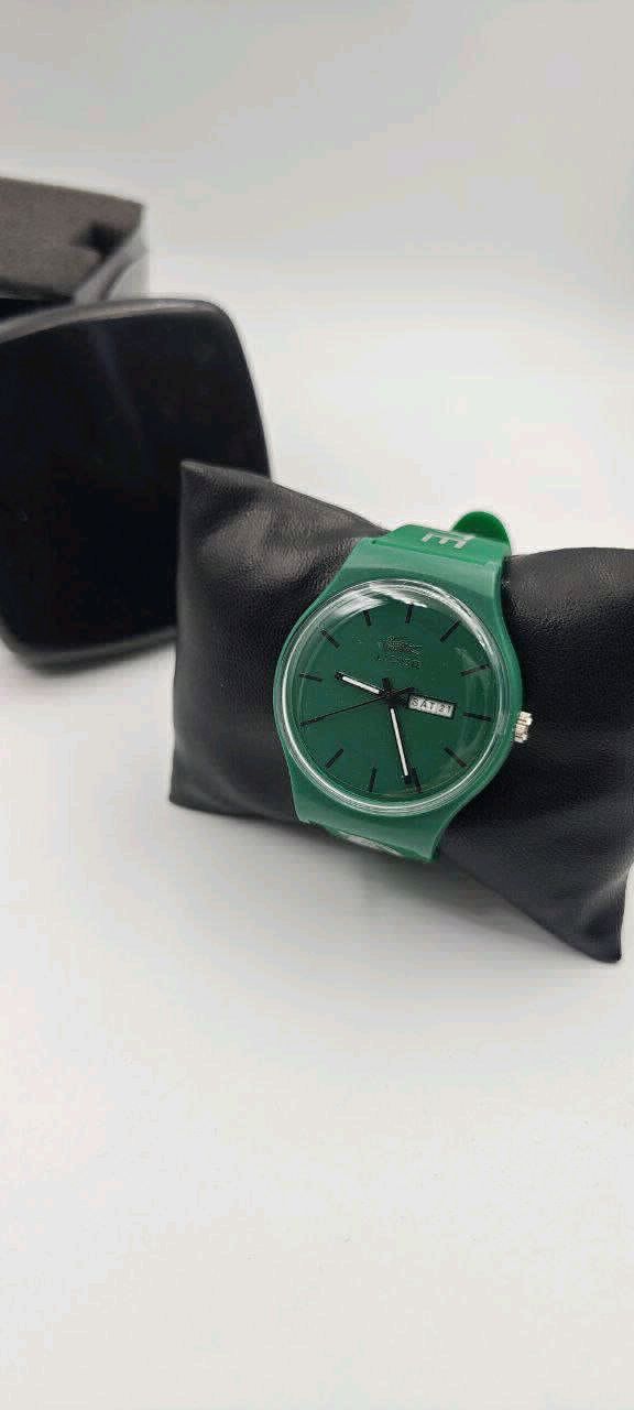Lacoste Model Yeşil Kadran Silikon Kordonlu Unisex Saat 2