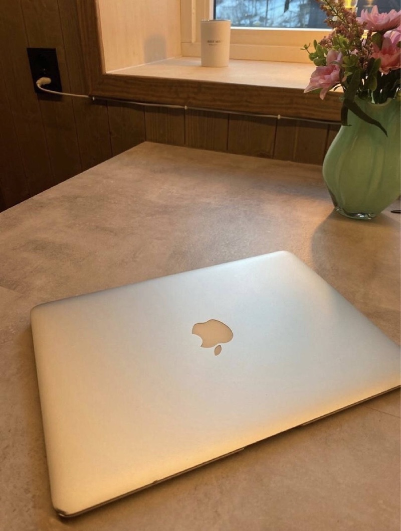 MacBook Air M4 15 inch YURT DIŞINDAN SIFIR AÇILMAMIŞ KUTU