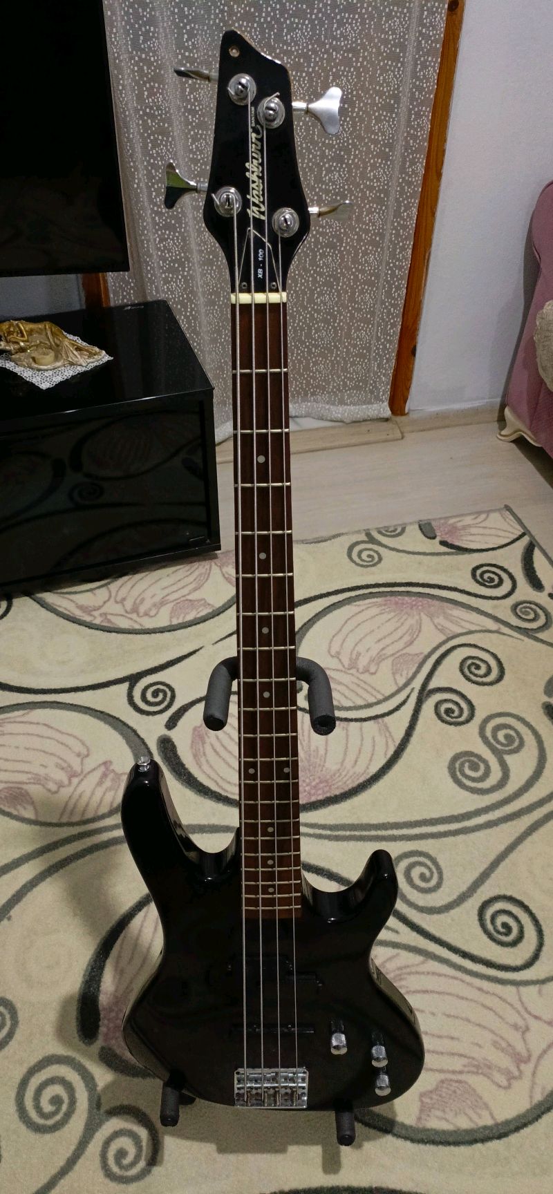 Custom Mod Washburn XB-100 PJ Bass Gitar