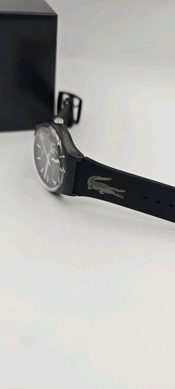 Lacoste Model Siyah Kadran Silikon Kordonlu Unisex Saat 3