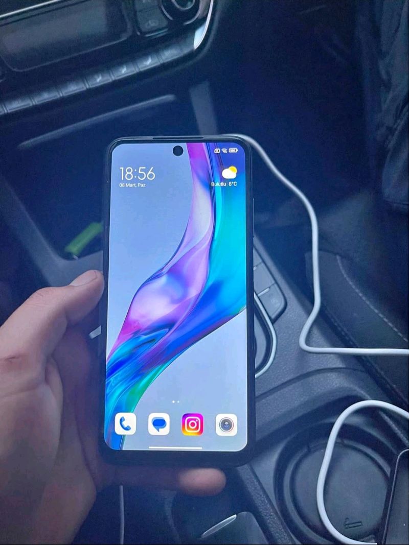 Xiaomi Redmi 10 5G - 6GB + 2GB RAM / 128GB