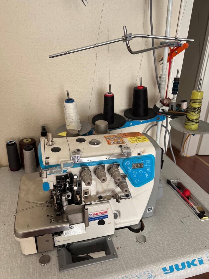 JACK C3 5 İPLİK Otomatik Overlok Makinesi