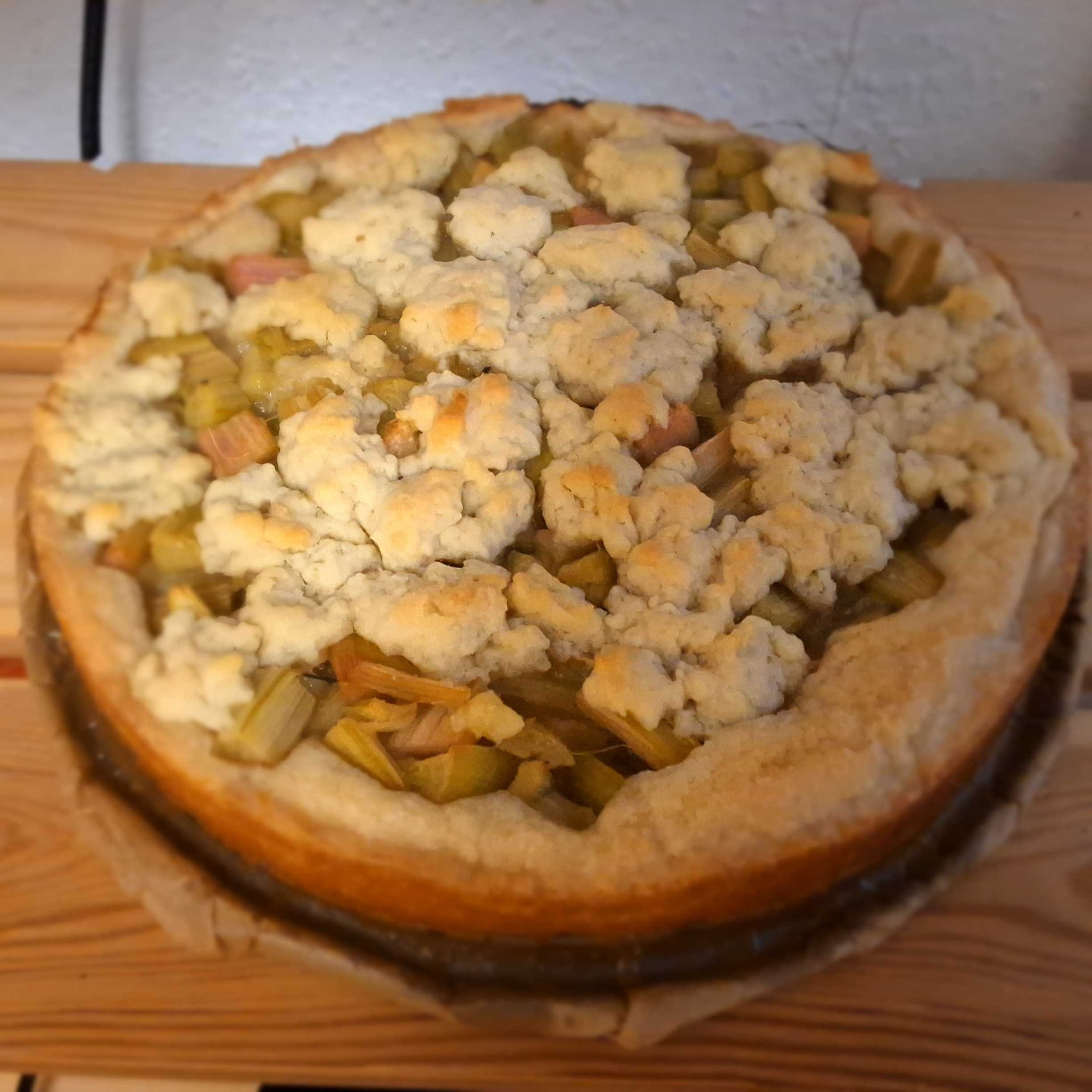 Rhabarberkuchen mit Streusel