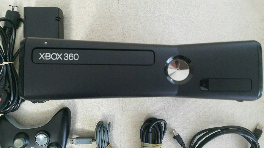 Xbox 360 S 1439 oyun konsolu 