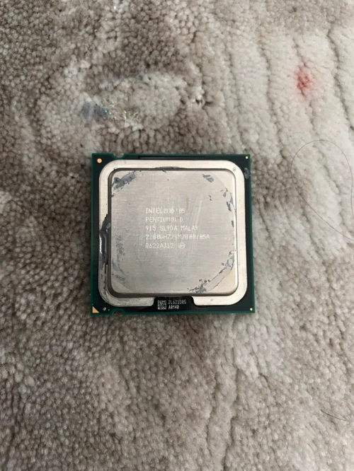 İntel Pentium 2,80ghz İşlemci