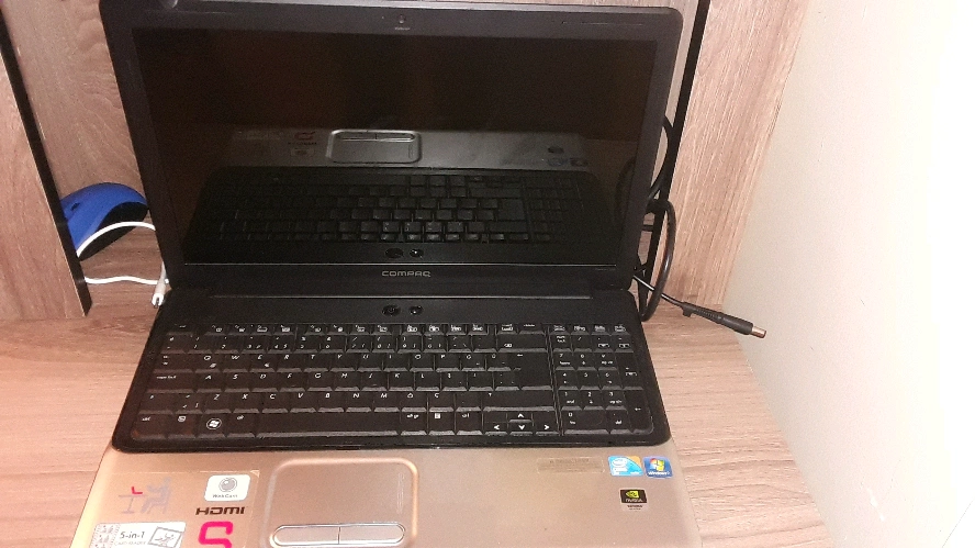 Laptop