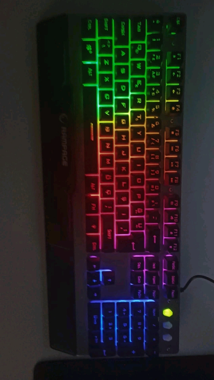 Rampage Bilek Destekli Keyboard 