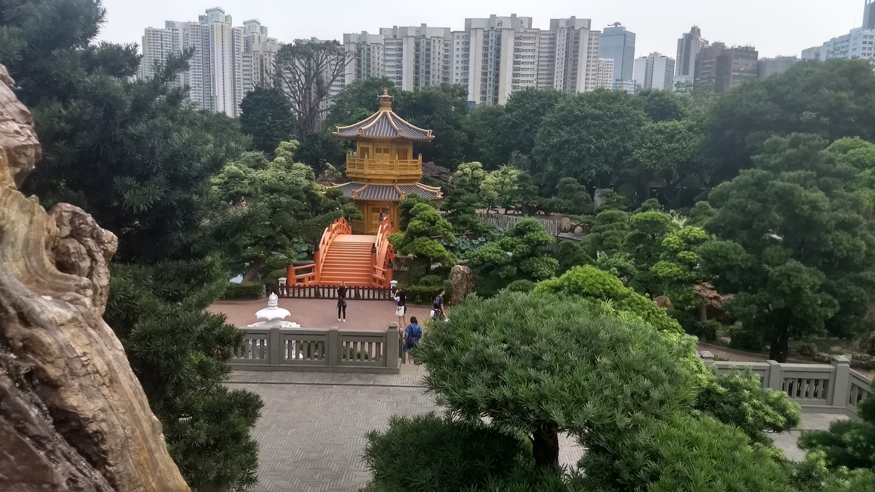 A golden pavilion in Nan Lian Garden