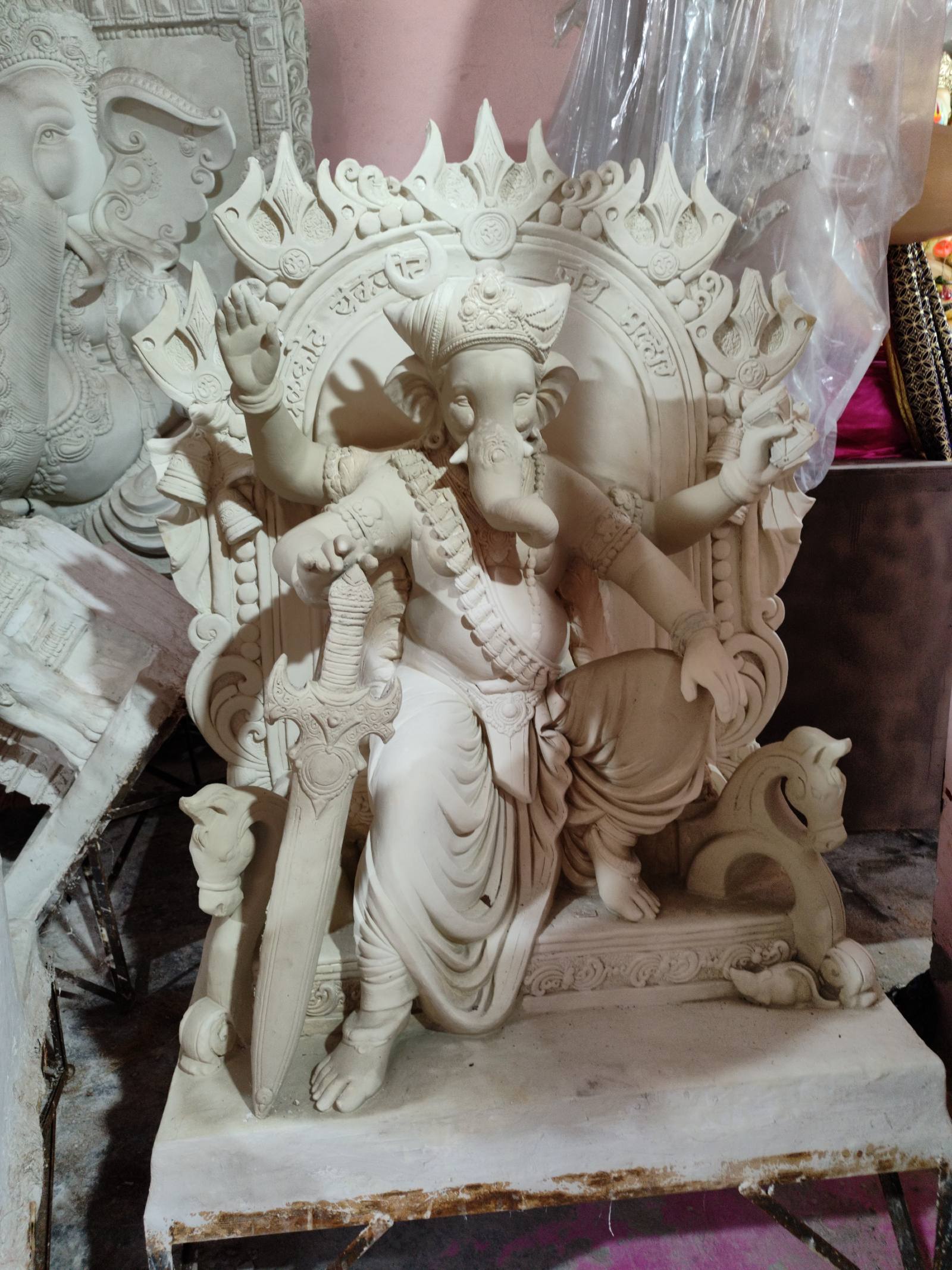 6 ft Ganesh Idol