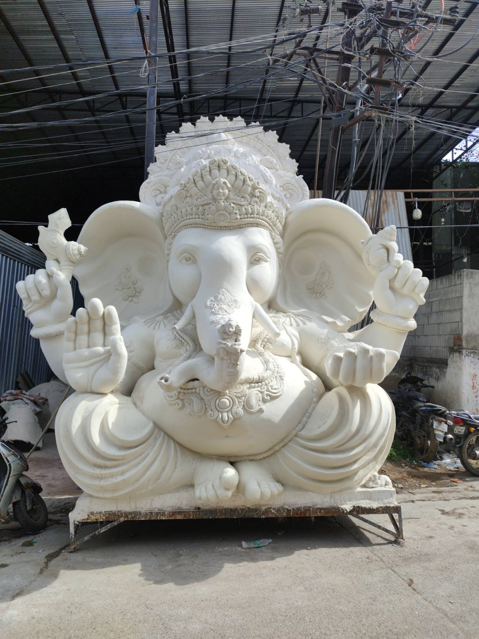 16 ft Ganesh Idol