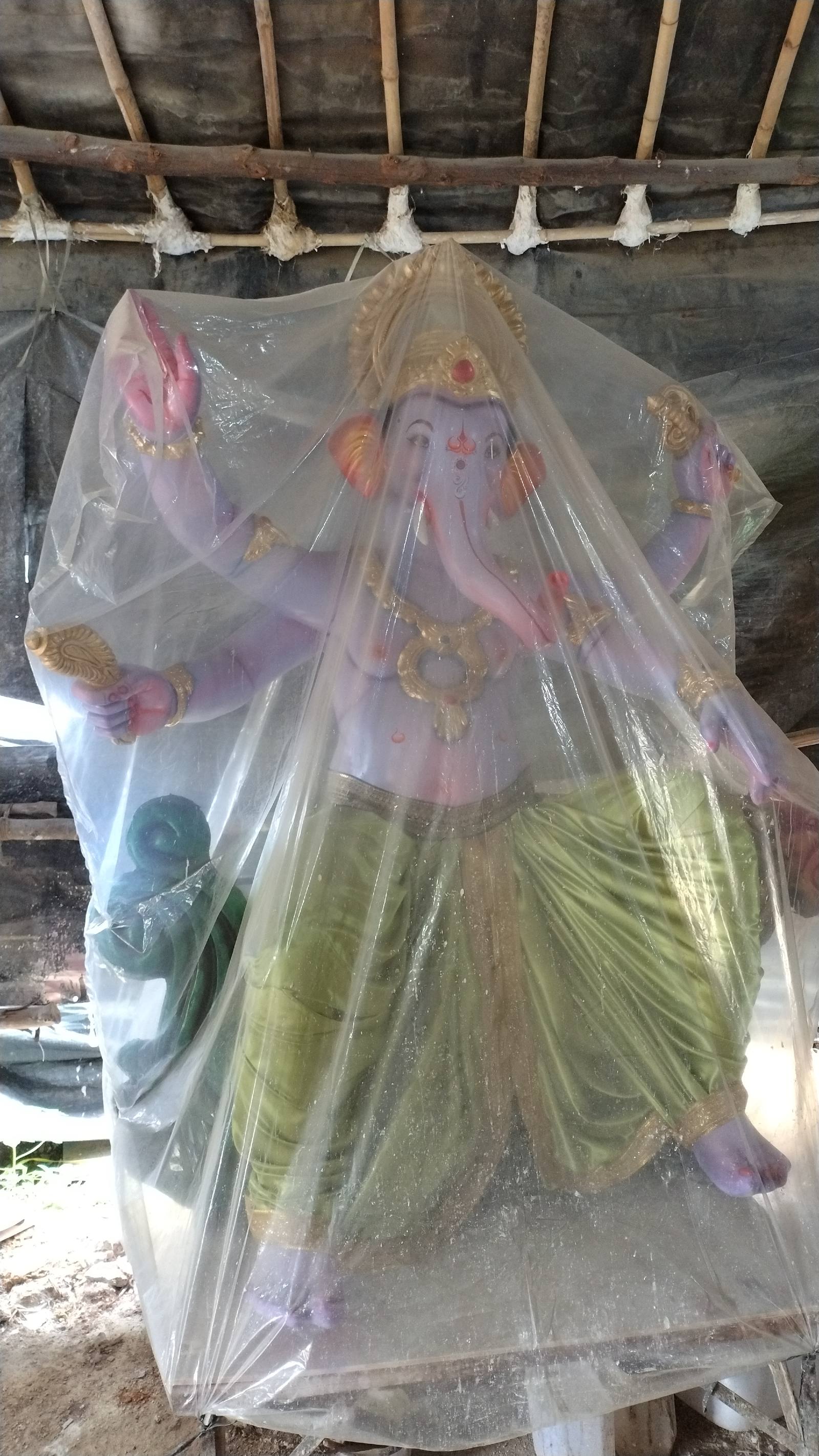 8 ft Ganesh Idol