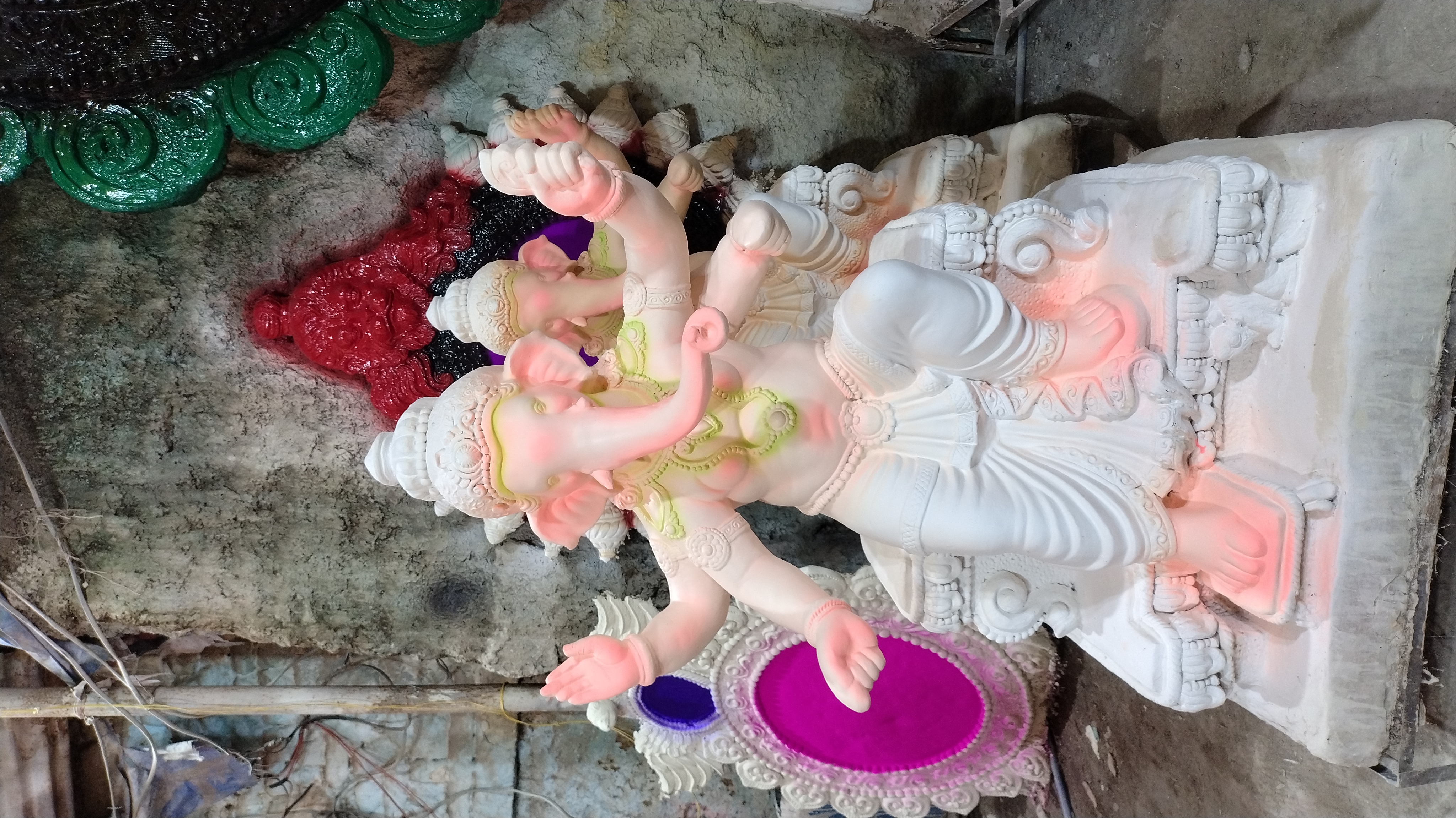 4 ft Ganesh Idol