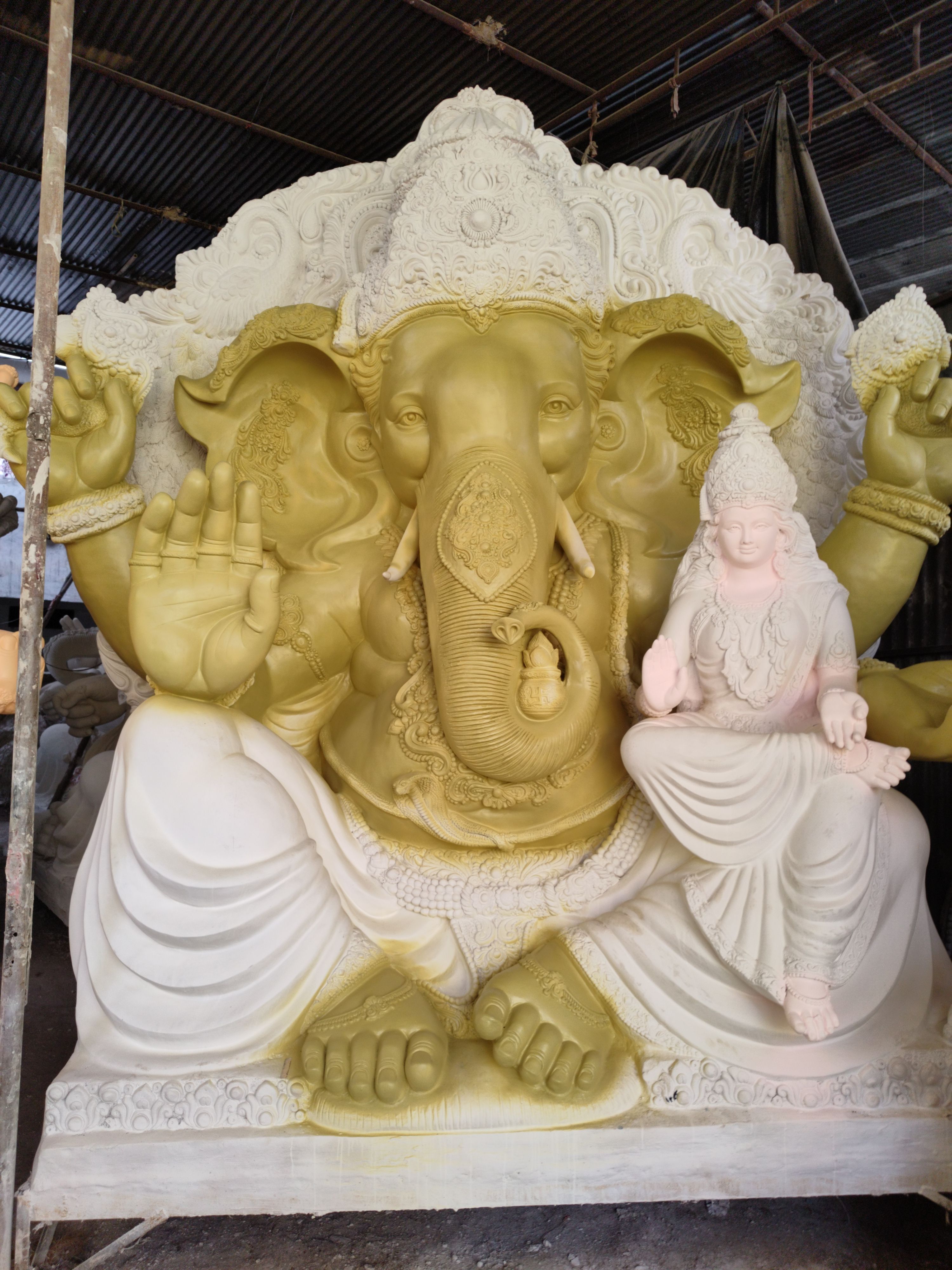 16 ft Ganesh Idol