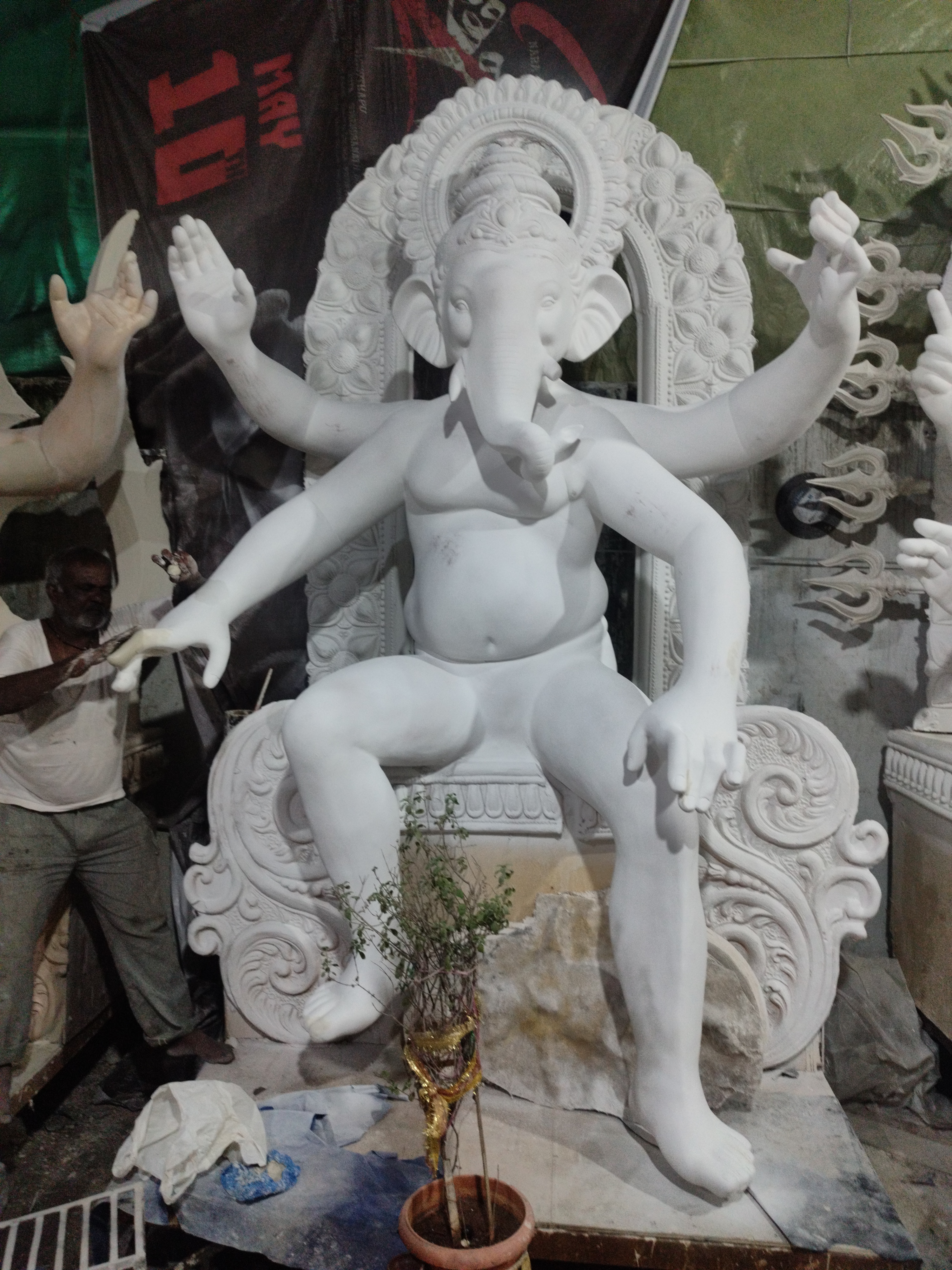 12 ft Ganesh Idol