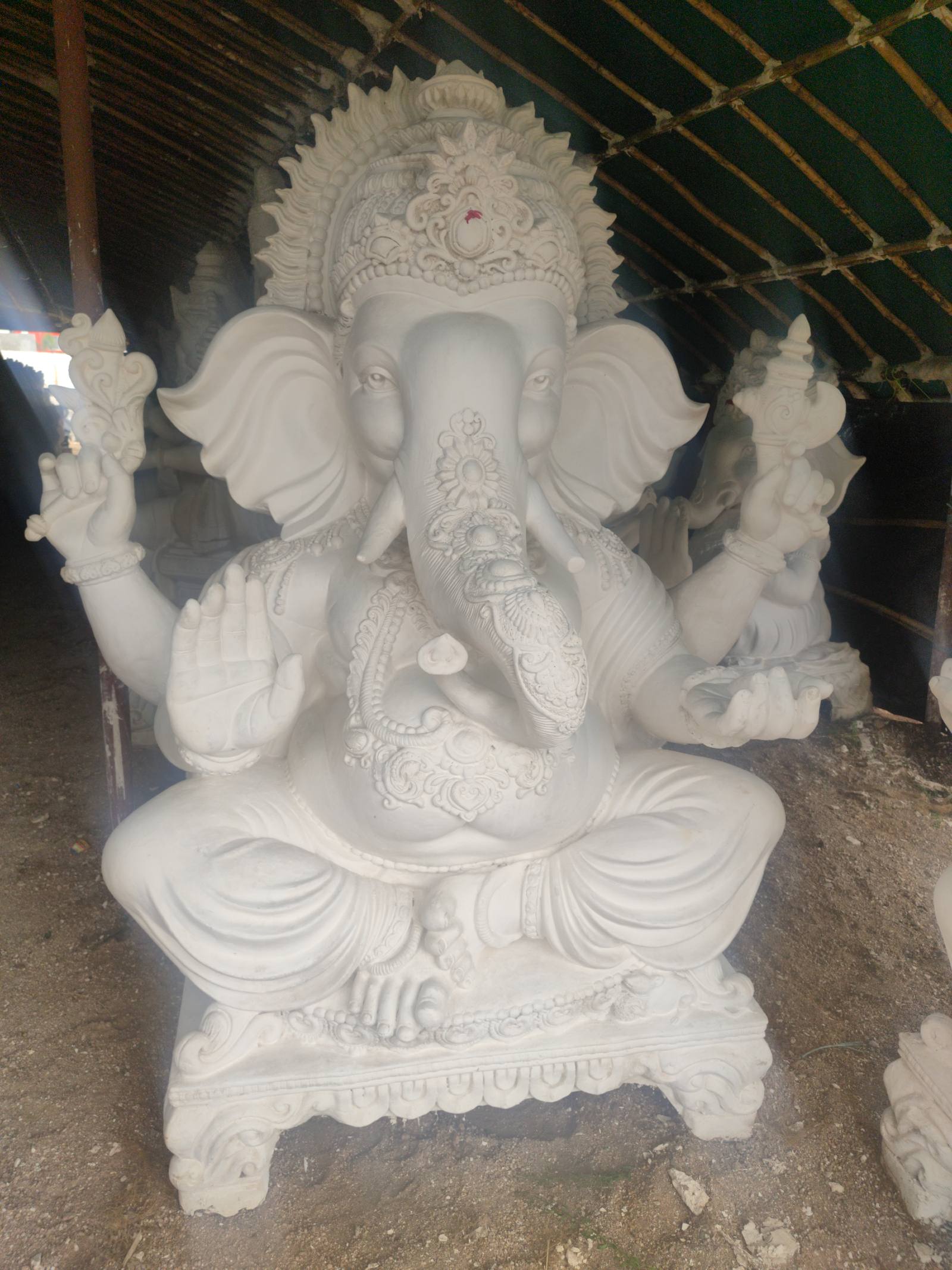 7.5 ft Ganesh Idol