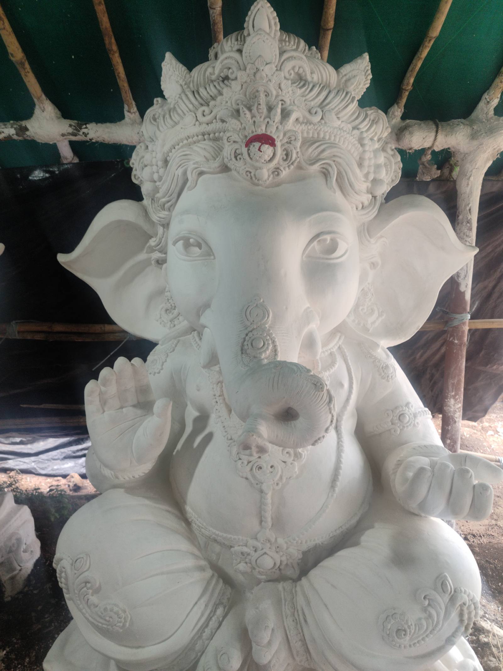 6.5 ft Ganesh Idol