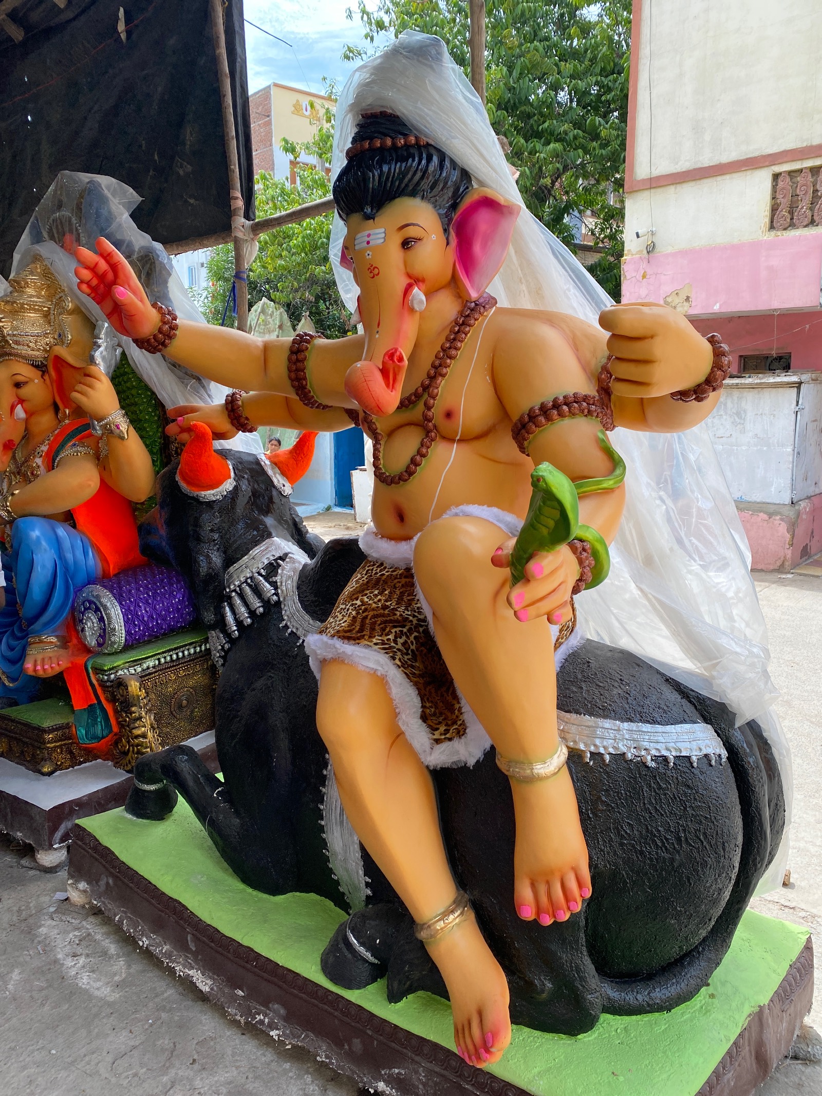 9.5 ft Ganesh Idol