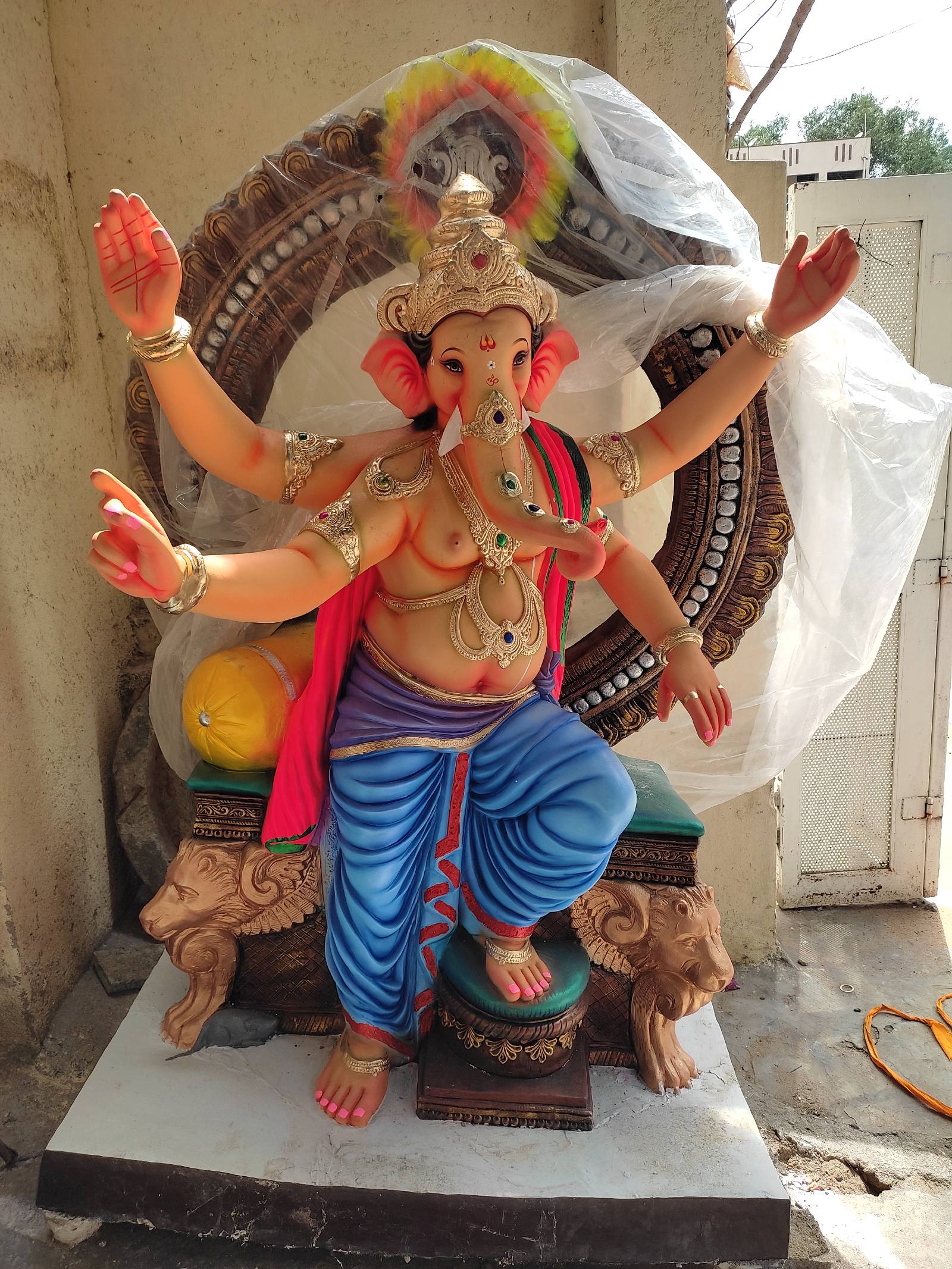7 ft Ganesh Idol