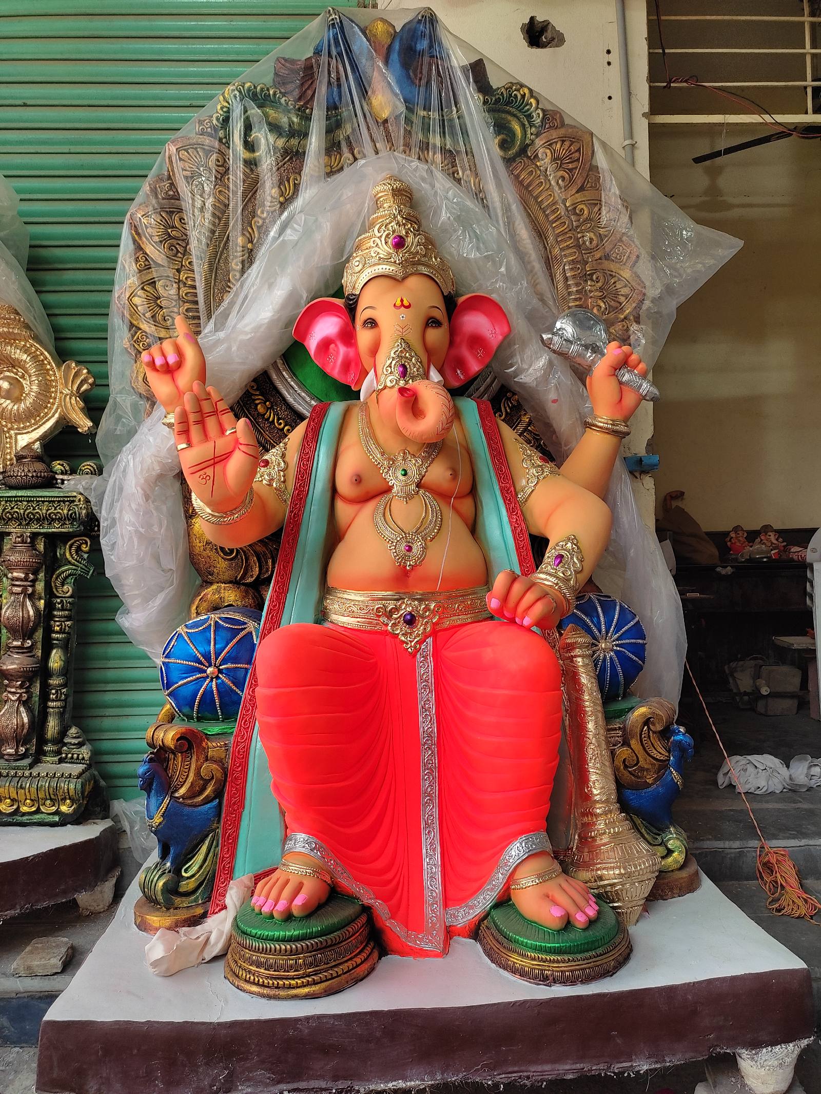 9 ft Ganesh Idol