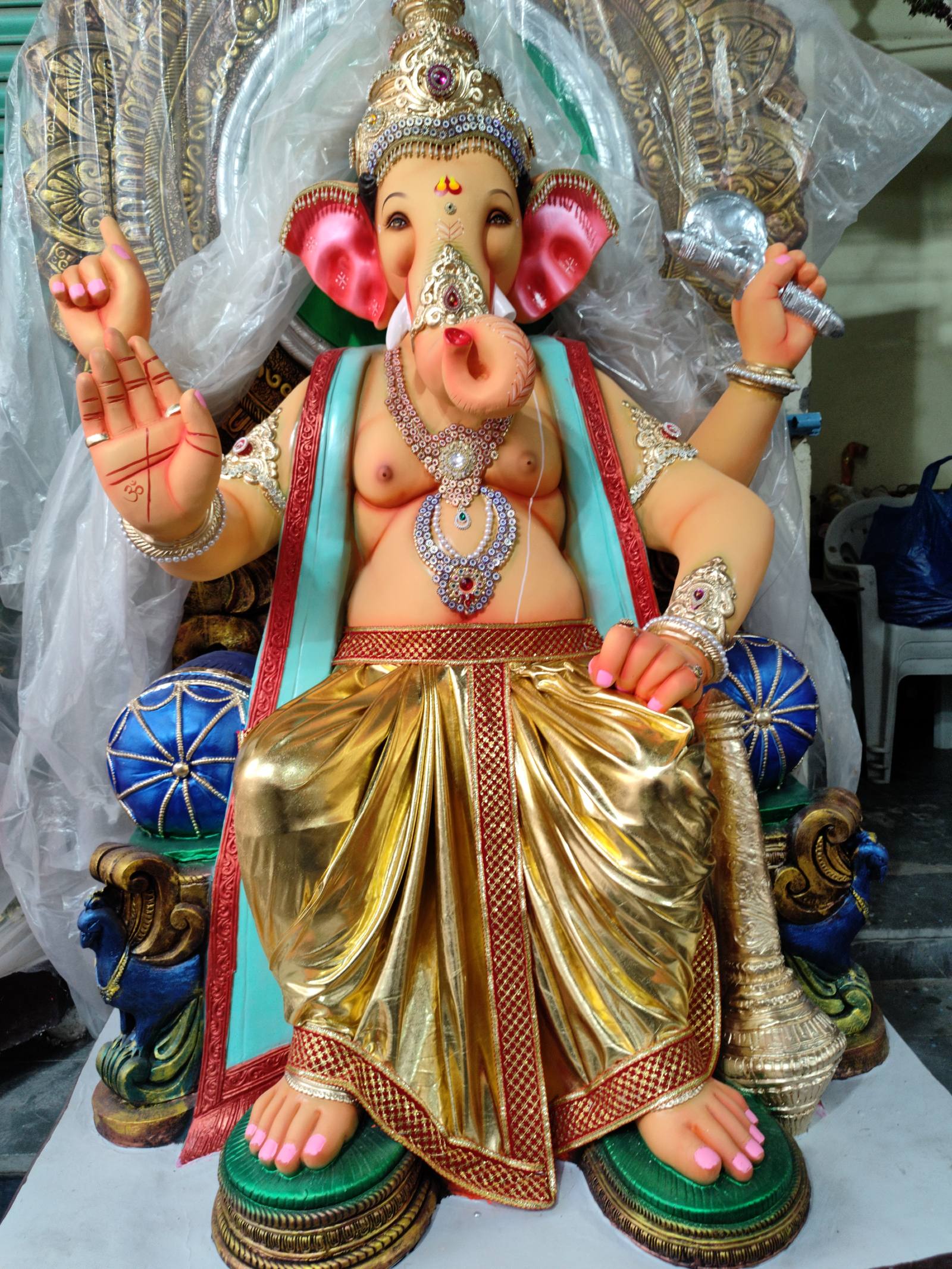9 ft Ganesh Idol
