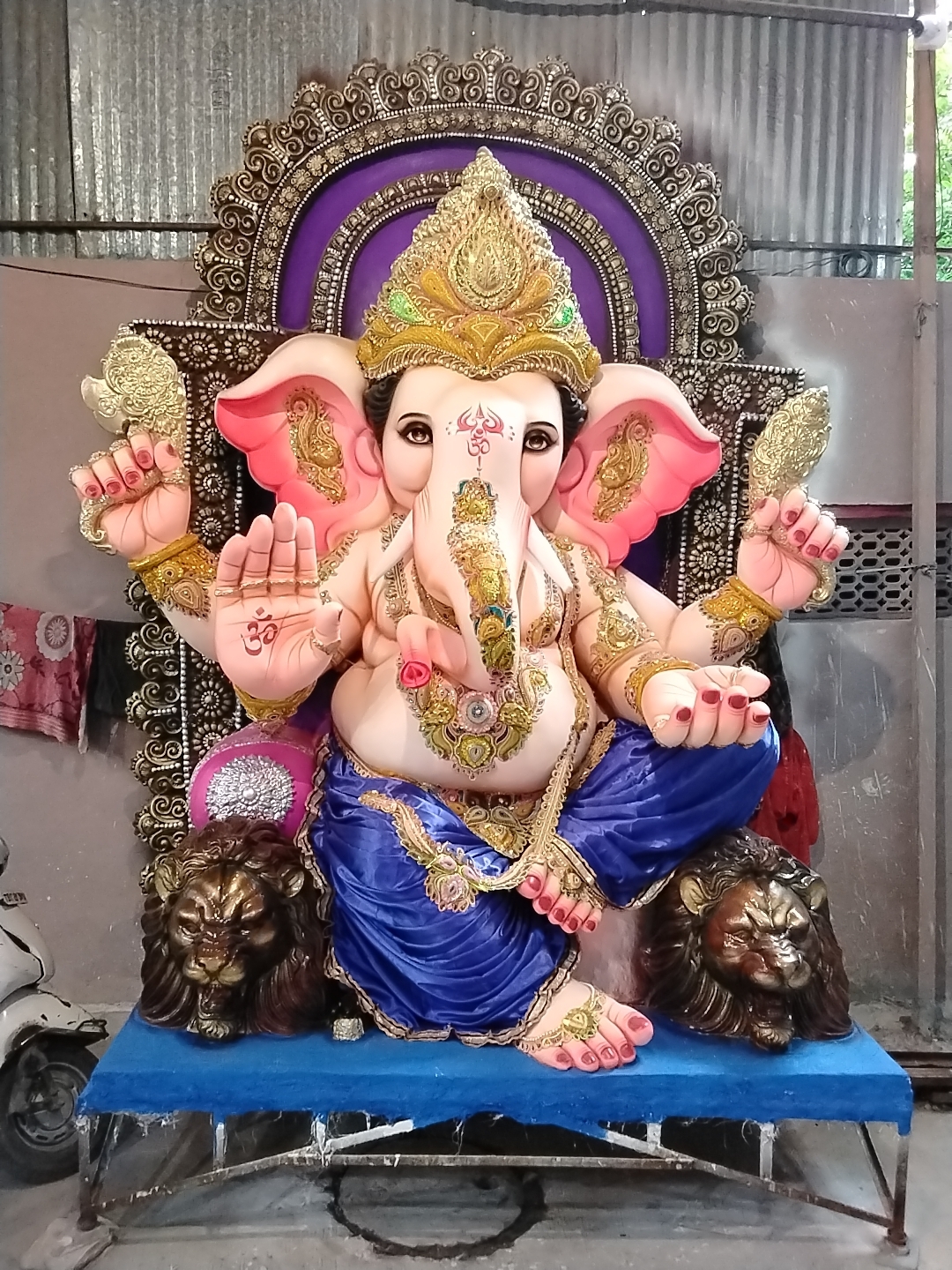 13 ft Ganesh Idol