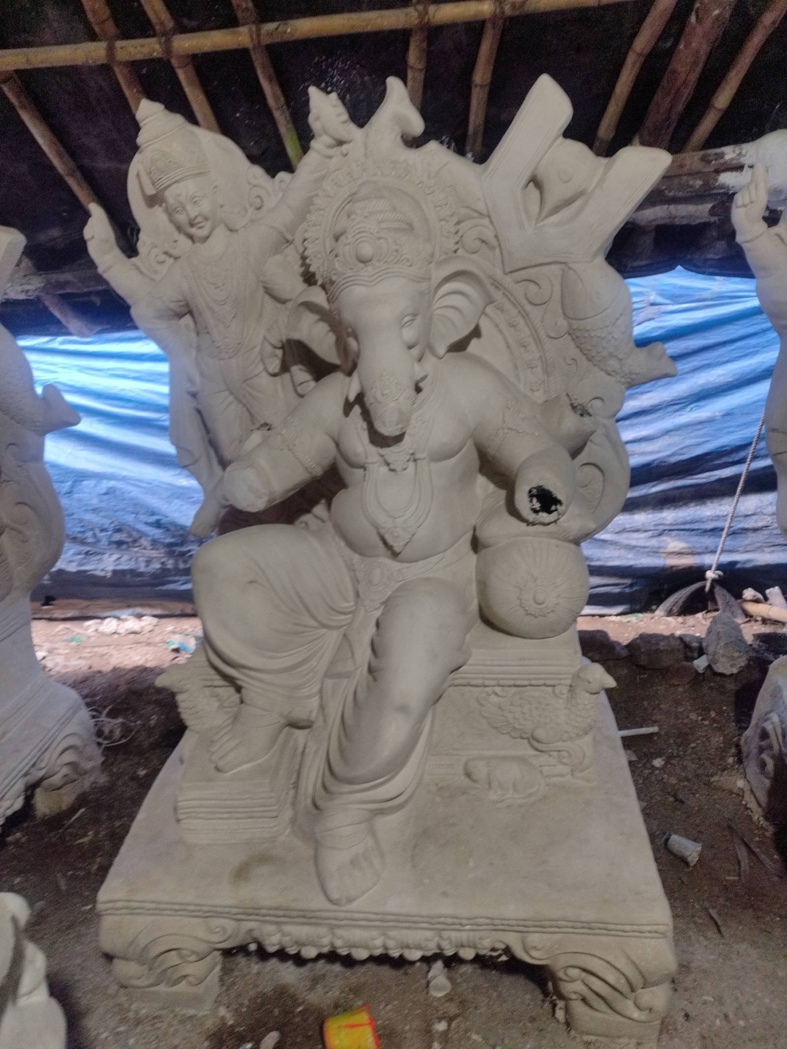 5.5 ft Ganesh Idol