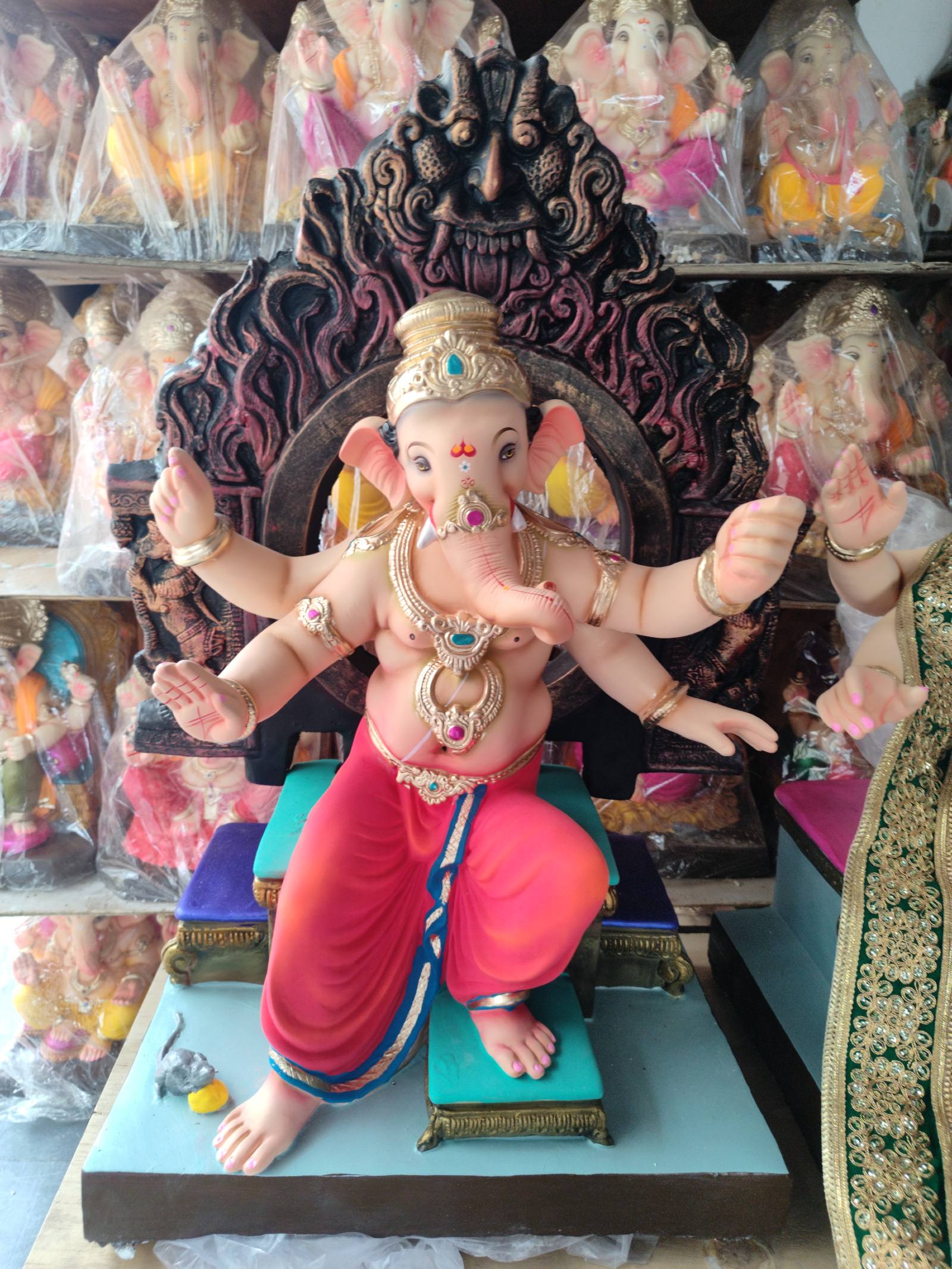 2.5 ft Ganesh Idol