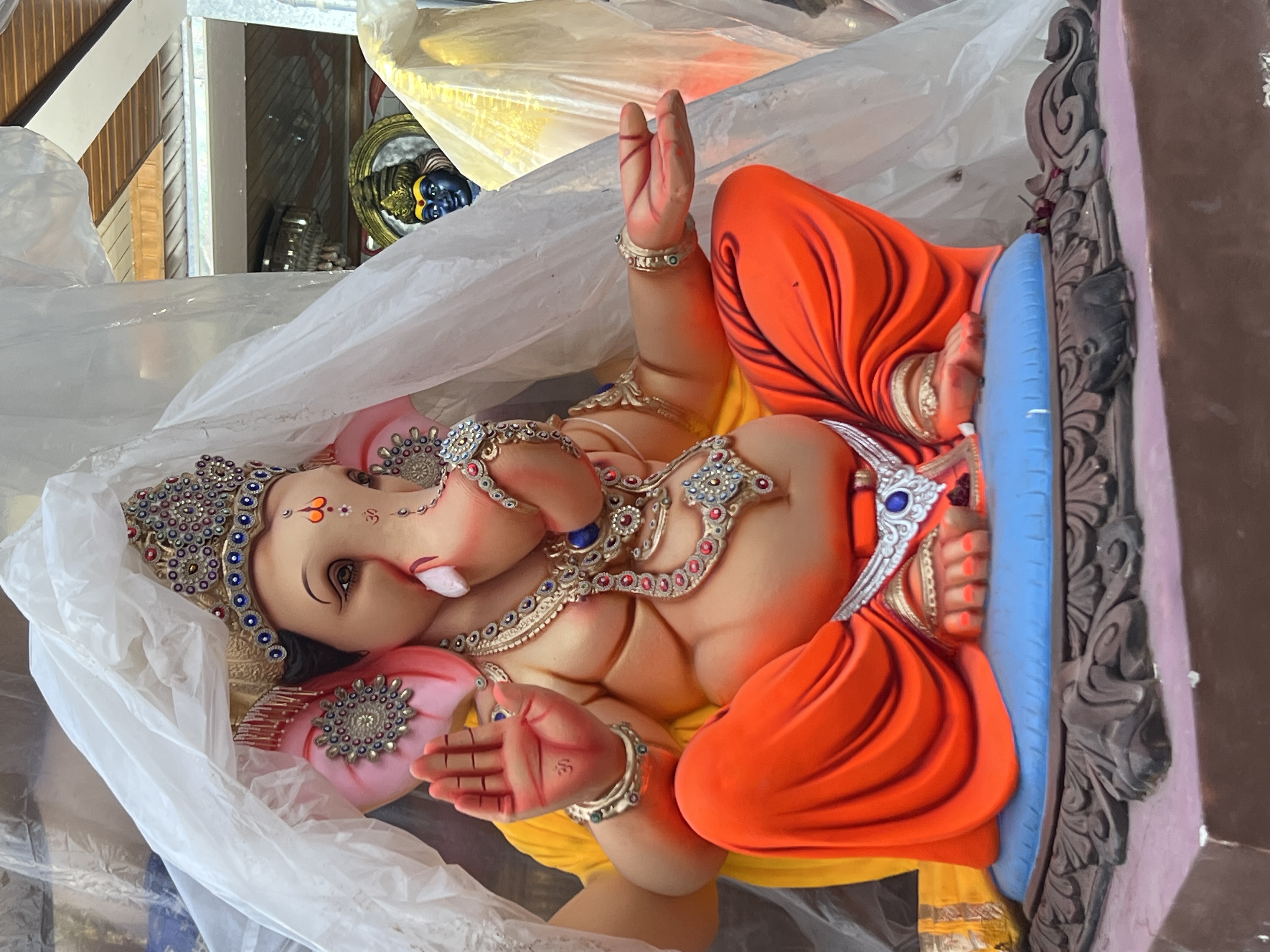 4 ft Ganesh Idol