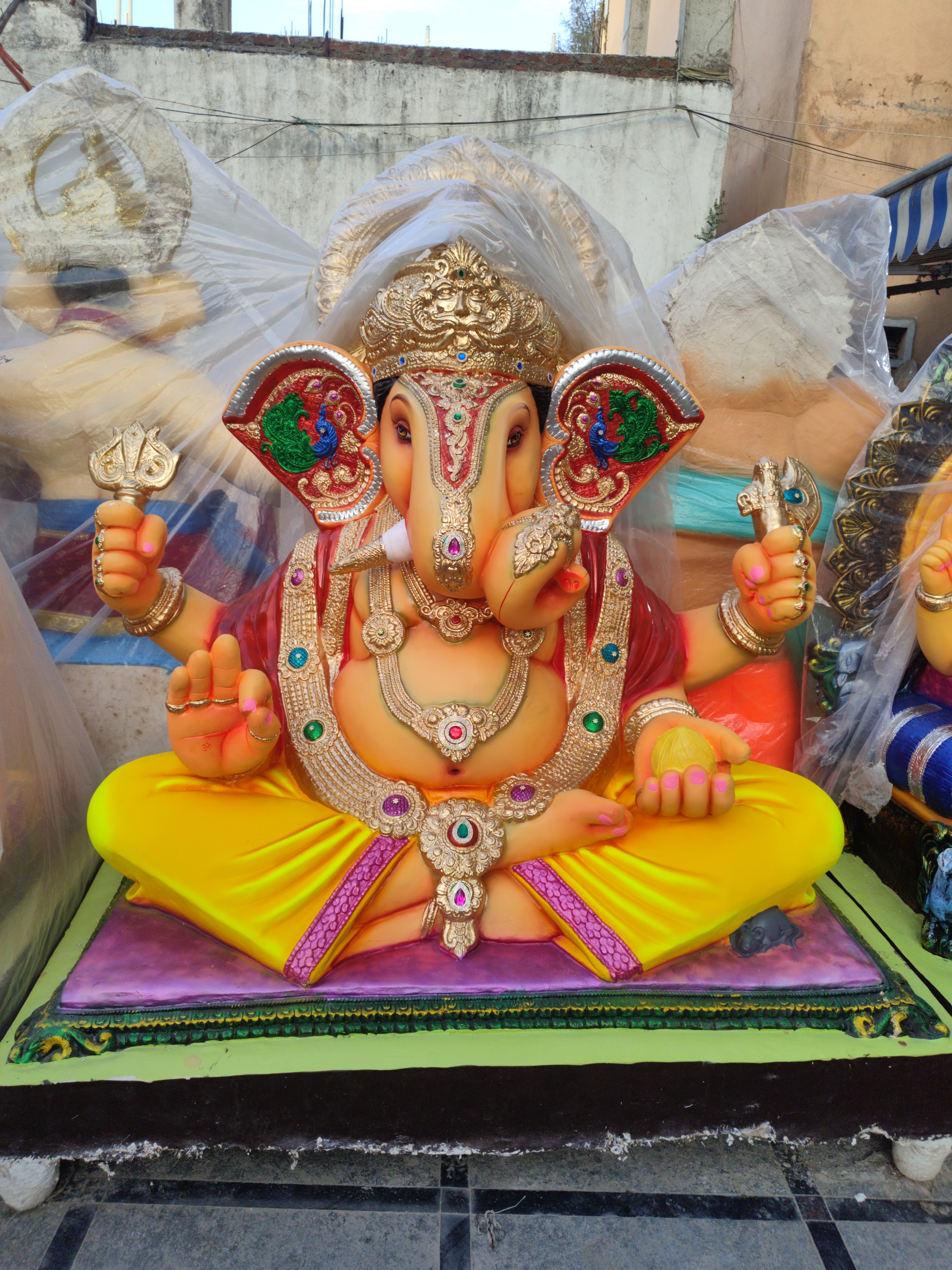 6.5 ft Ganesh Idol