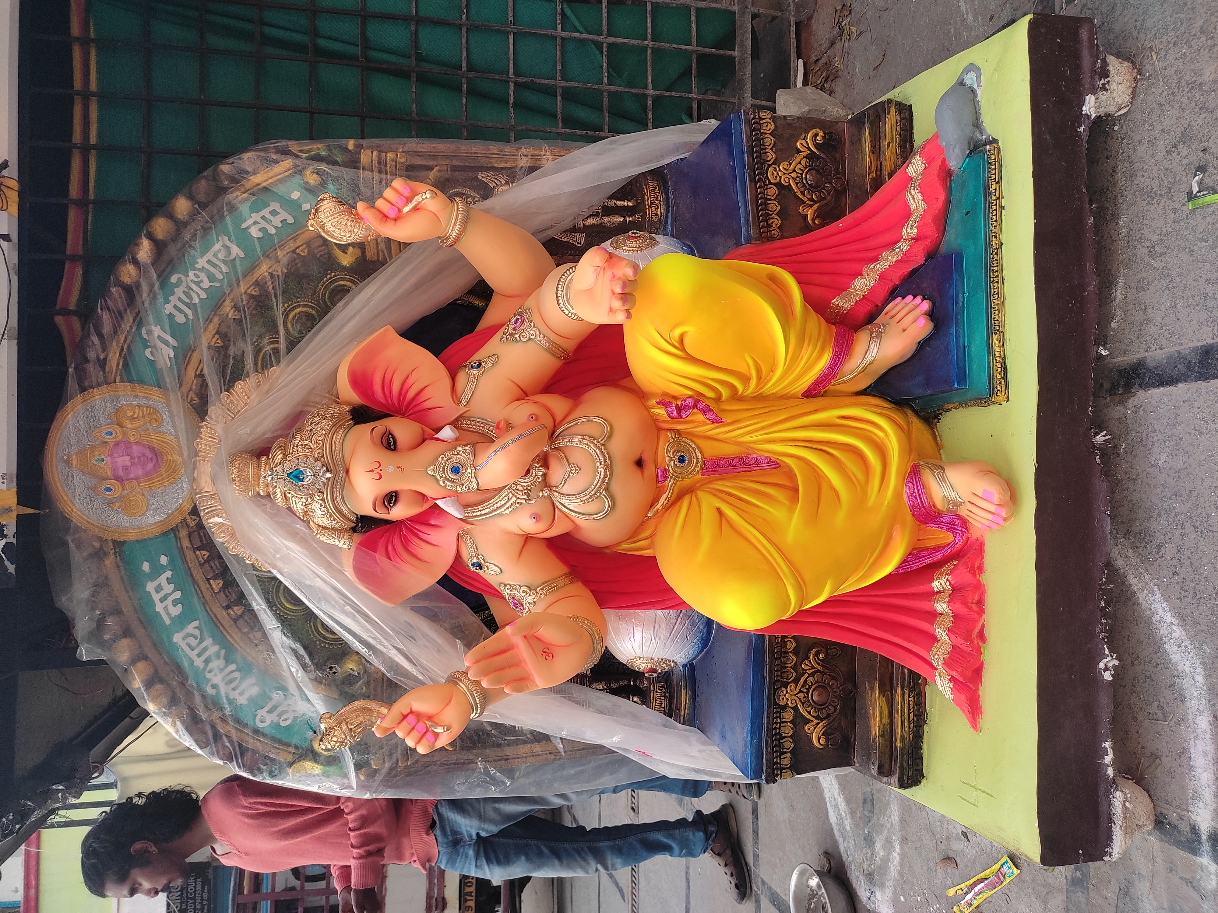 5 ft Ganesh Idol