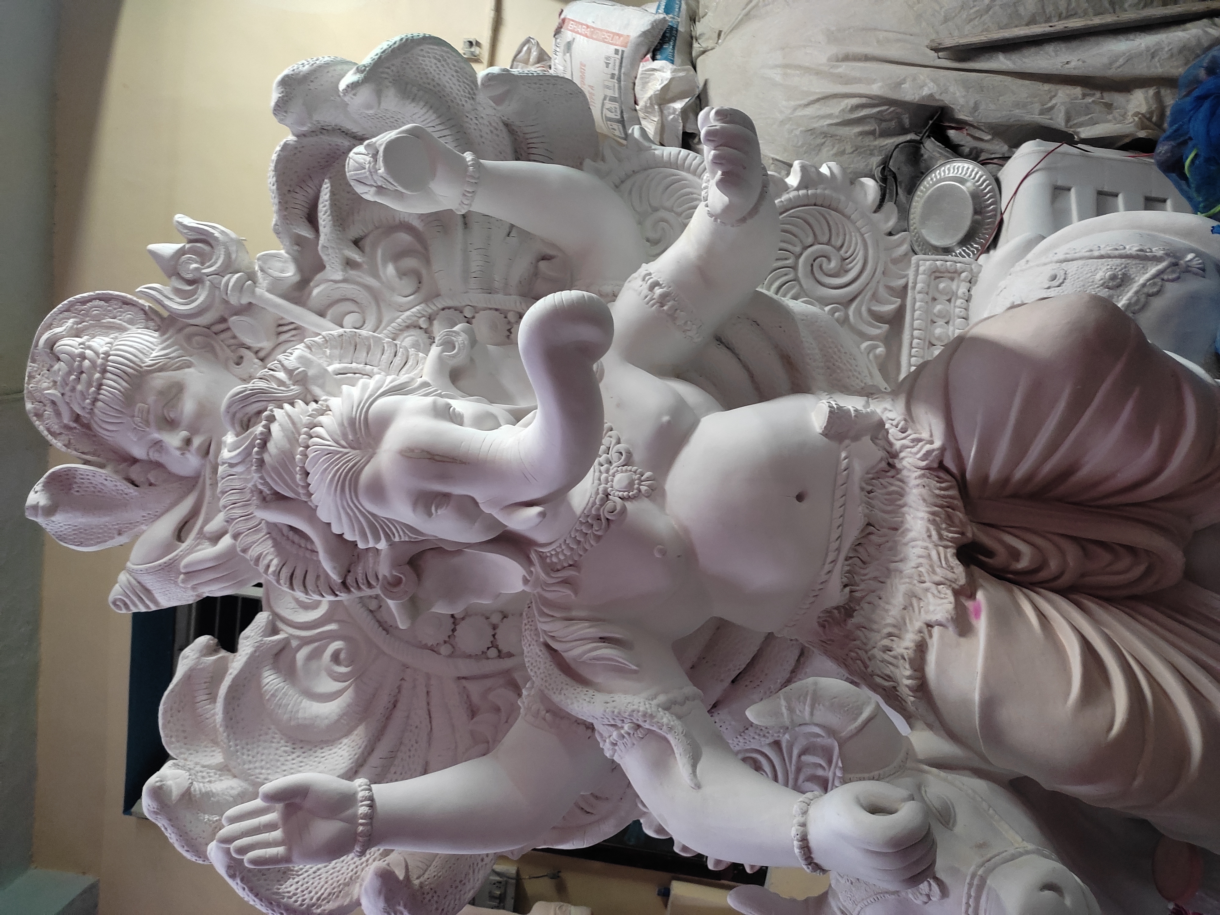 8.5 ft Ganesh Idol