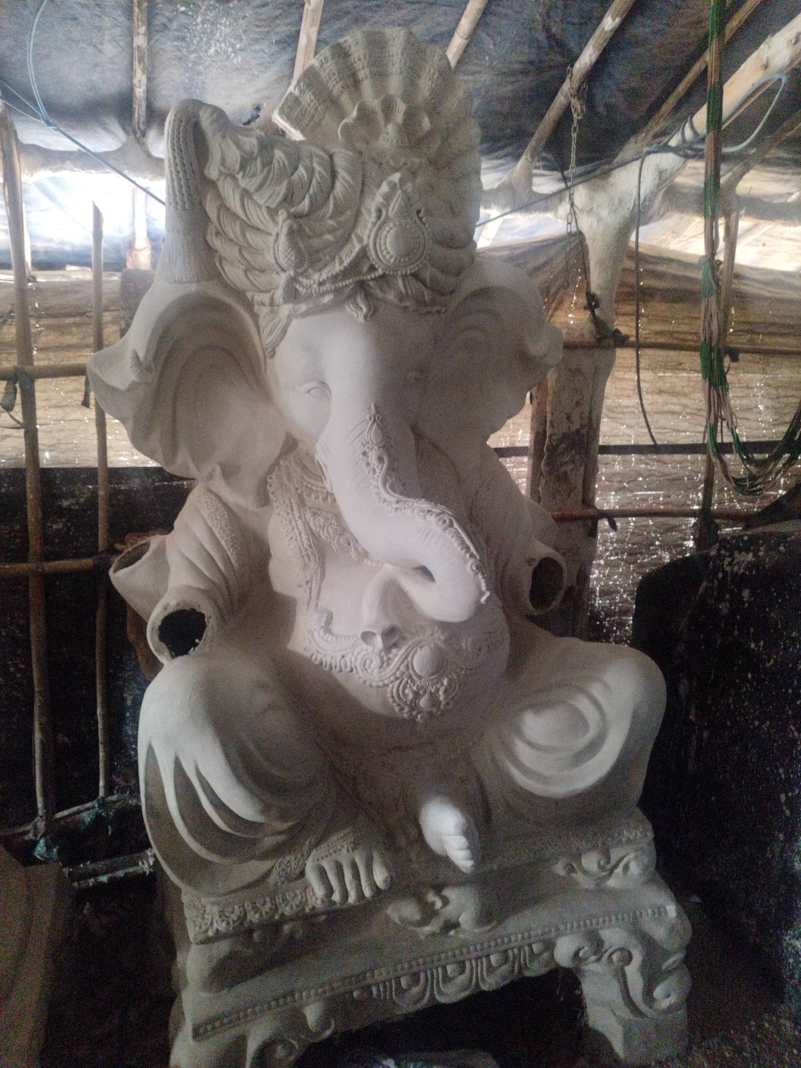 7 ft Ganesh Idol