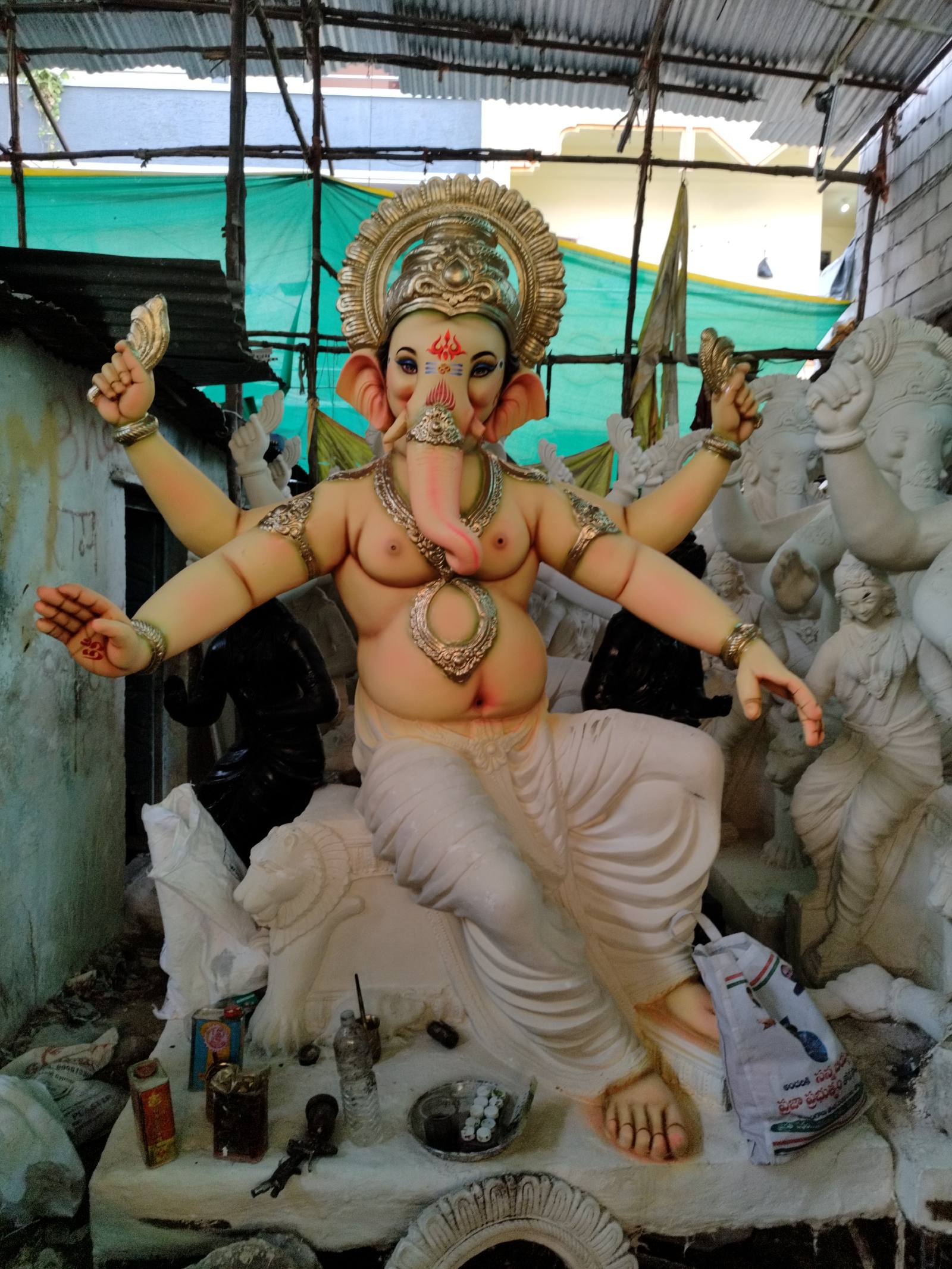 9.5 ft Ganesh Idol