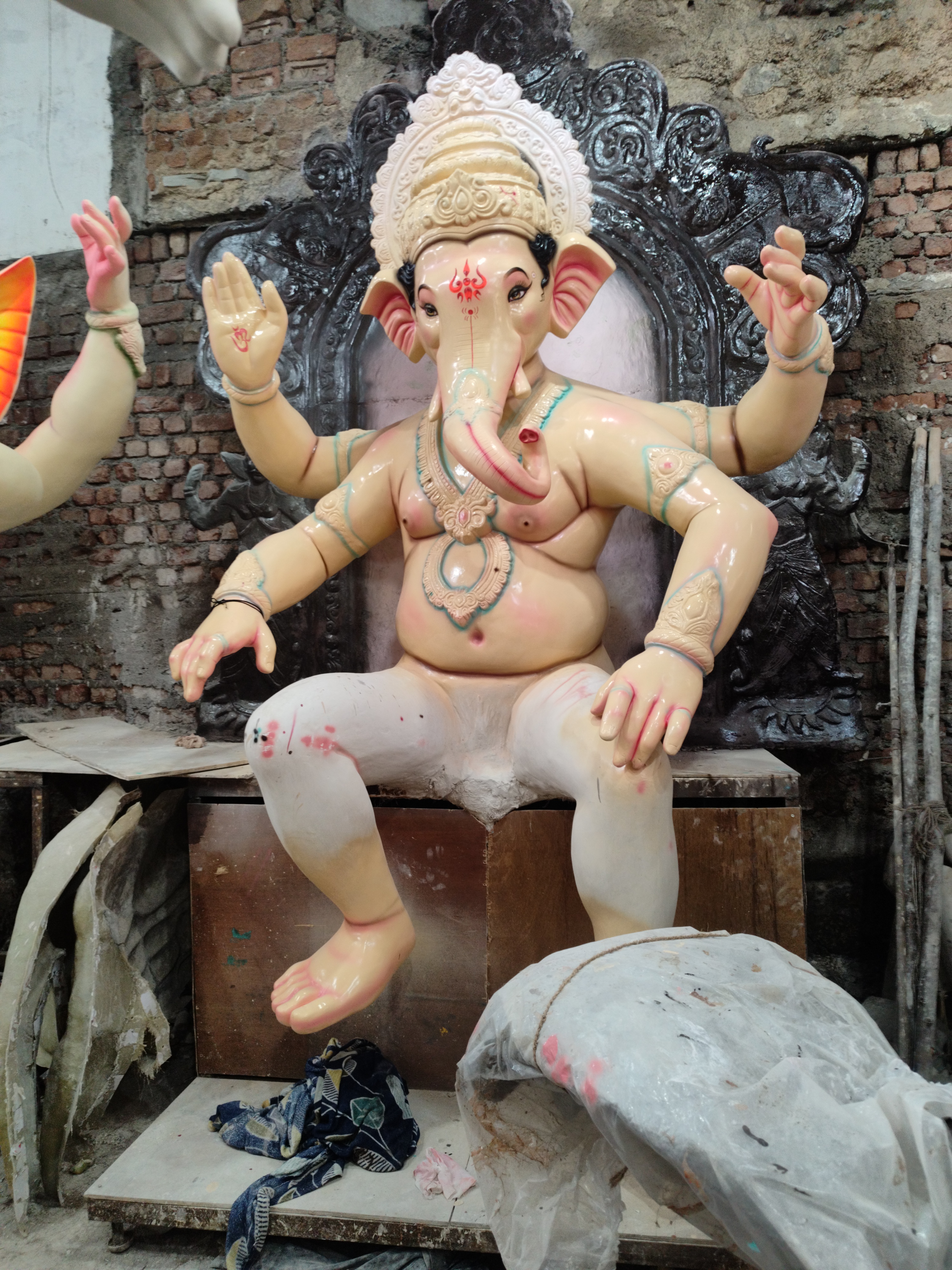 14 ft Ganesh Idol